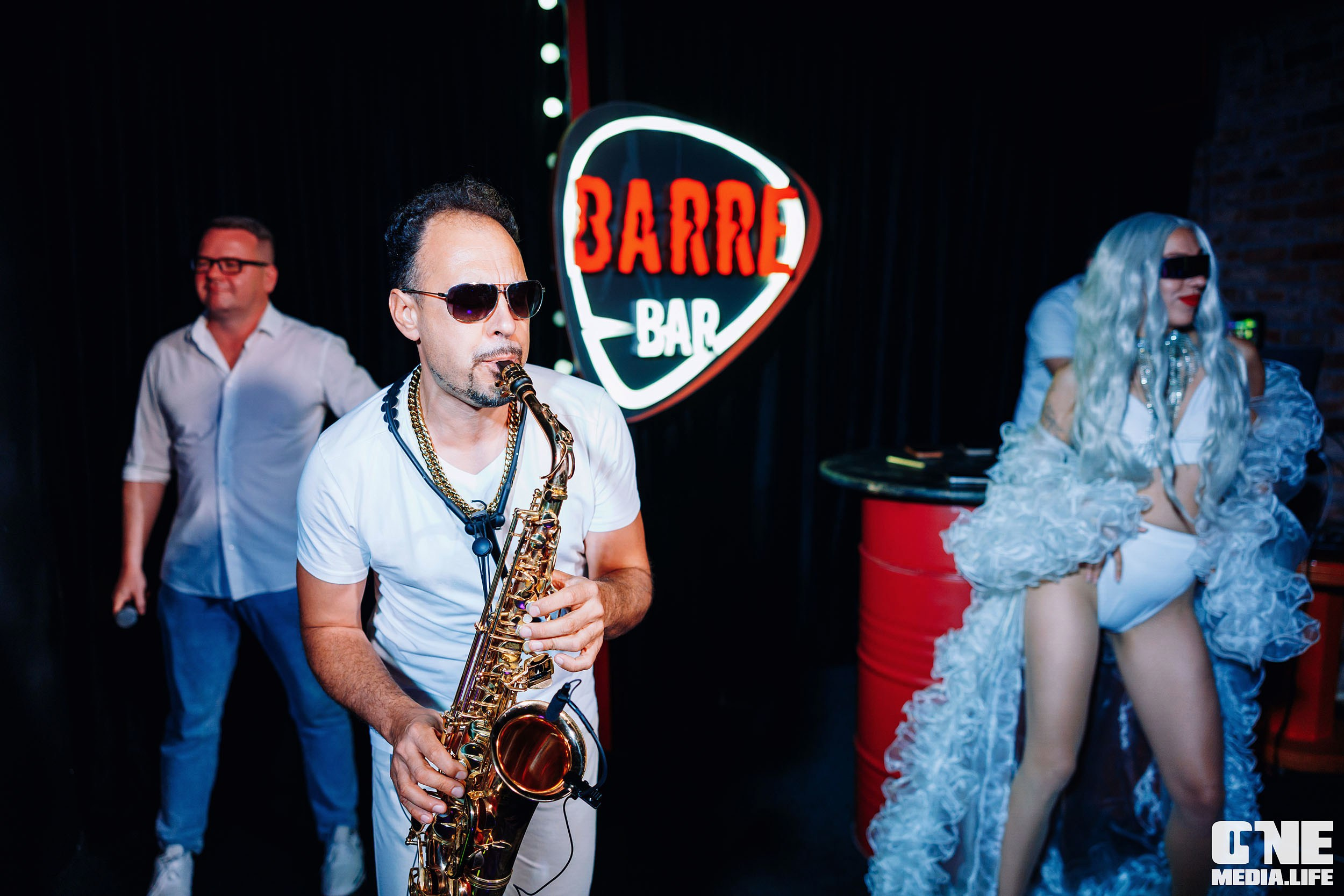 Фоторепортаж из бара Баррэ. One Media Life: фоторепортажи, фотоотчеты с мероприятий и заведений