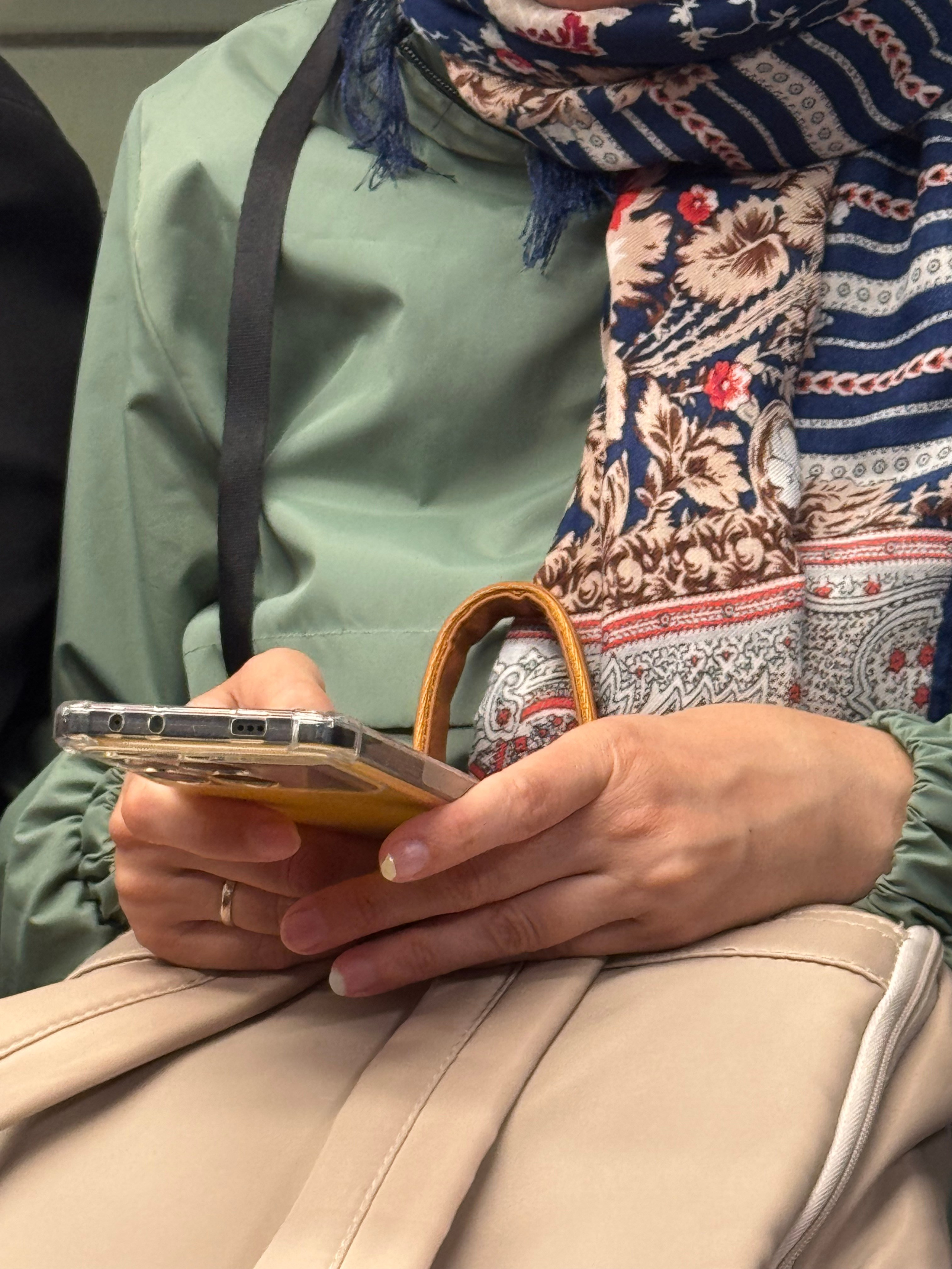 #руки_незнакомцев. Главная