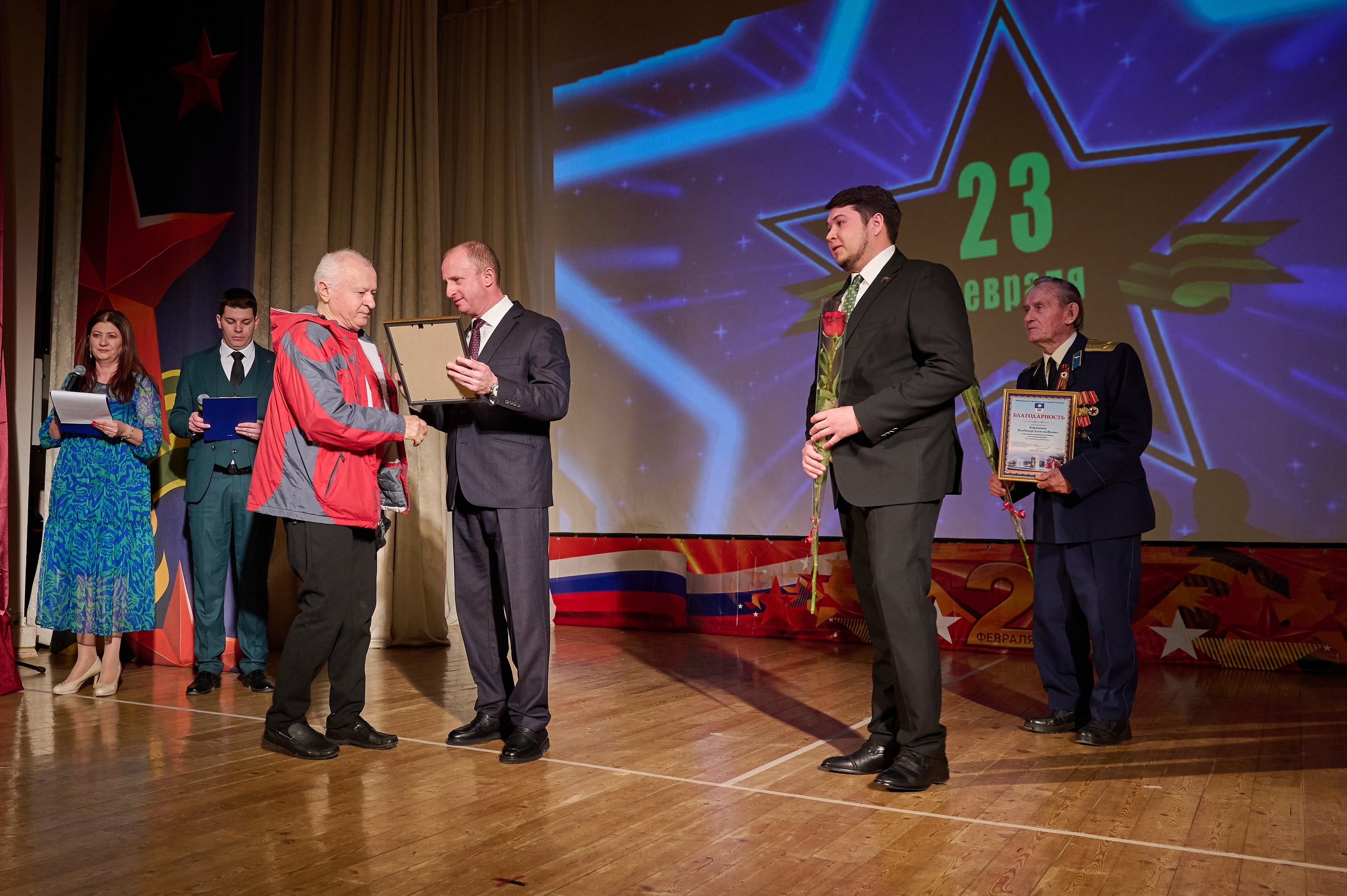 Кабардинка 23 февраля. Жизнь курорта Кабардинка в фотографиях