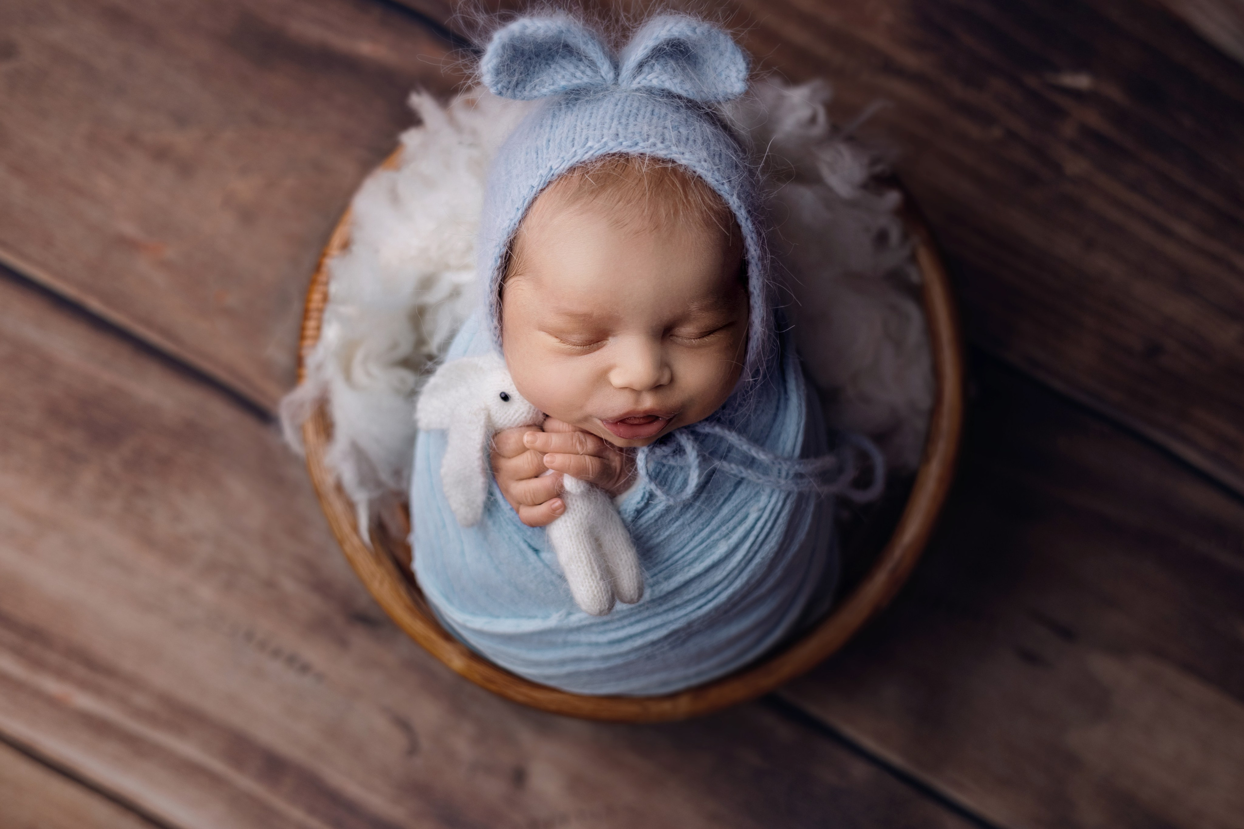 ФОТОГРАФ НОВОРОЖДЕННЫХ В КАЛИНИНГРАДЕ