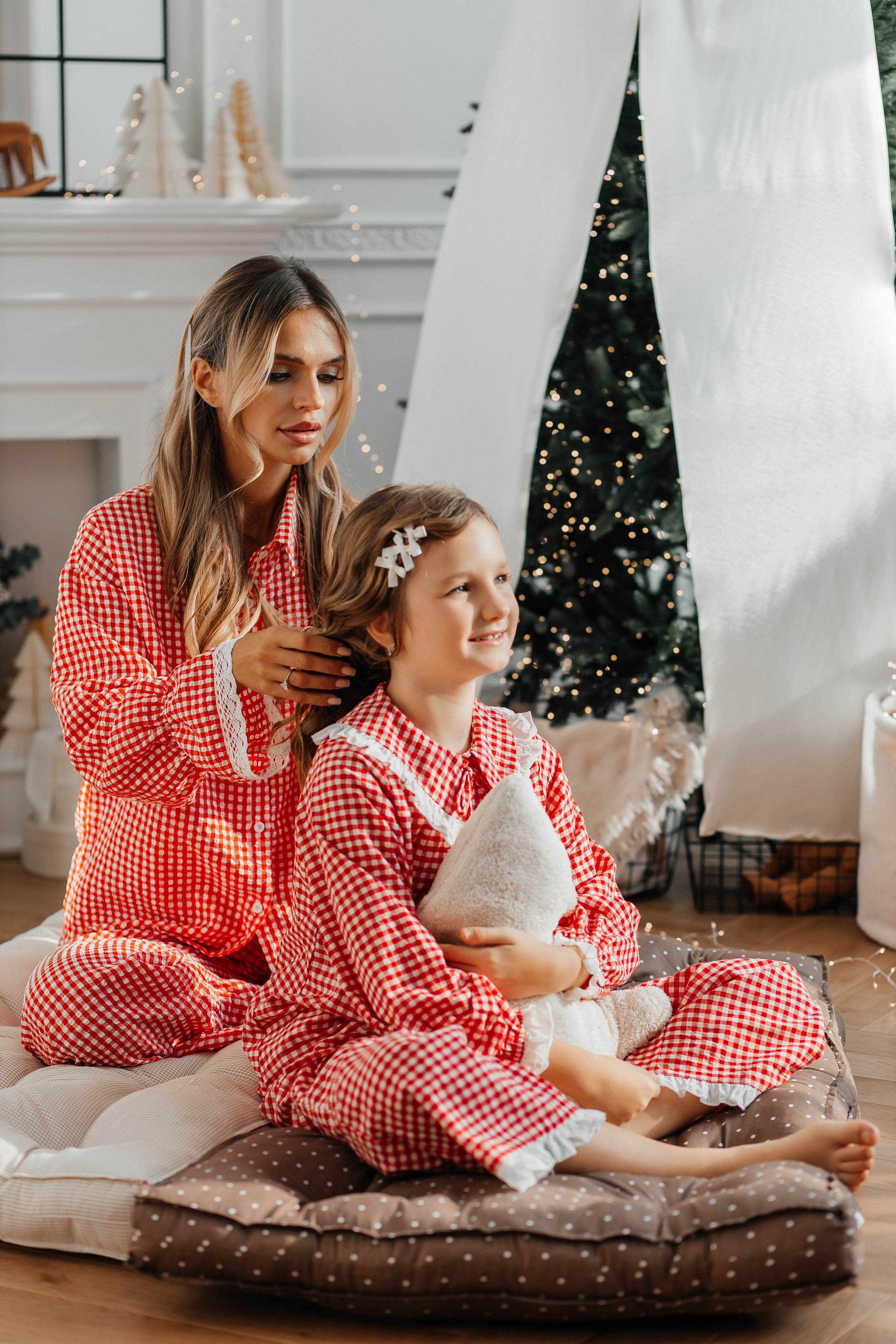 Семейная студийная съемка. Семейный фотограф в Сочи, Лоо, Дагомысе, Вардане Кучумова Олеся