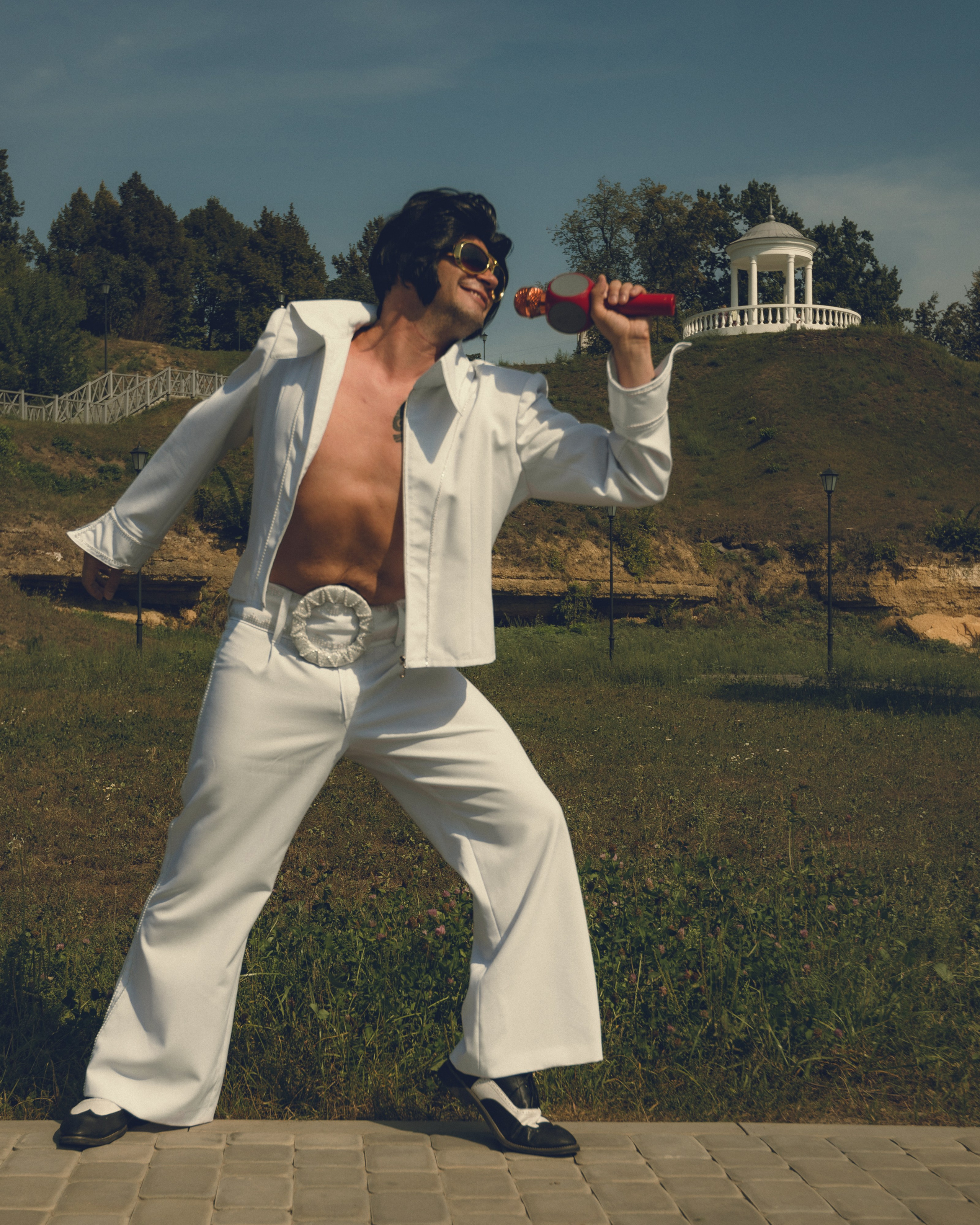 ПО ГОРОДУ ВМЕСТЕ. Антон Тимошевский, профессиональный портретный фотограф в Москве и Орле