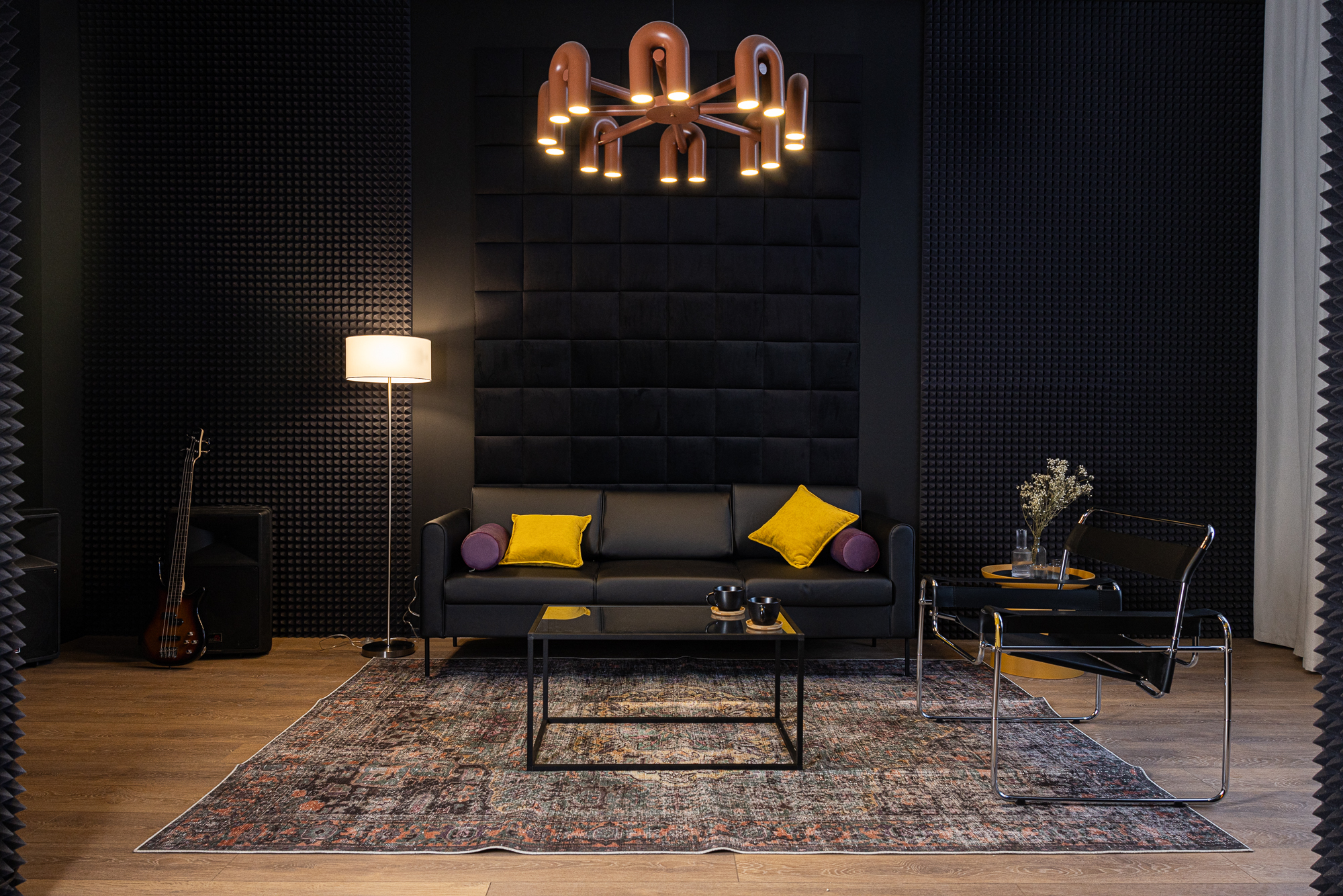 Photohub залы для съемки бизнес-контента. Фотограф в Минске Людмила Дутко