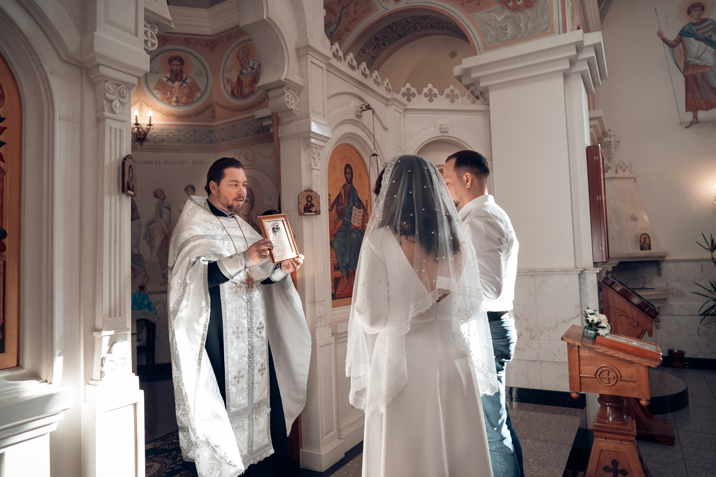 Венчание в храме Вознесения Господне г. Севастополь. Церковный фотограф Севастополь