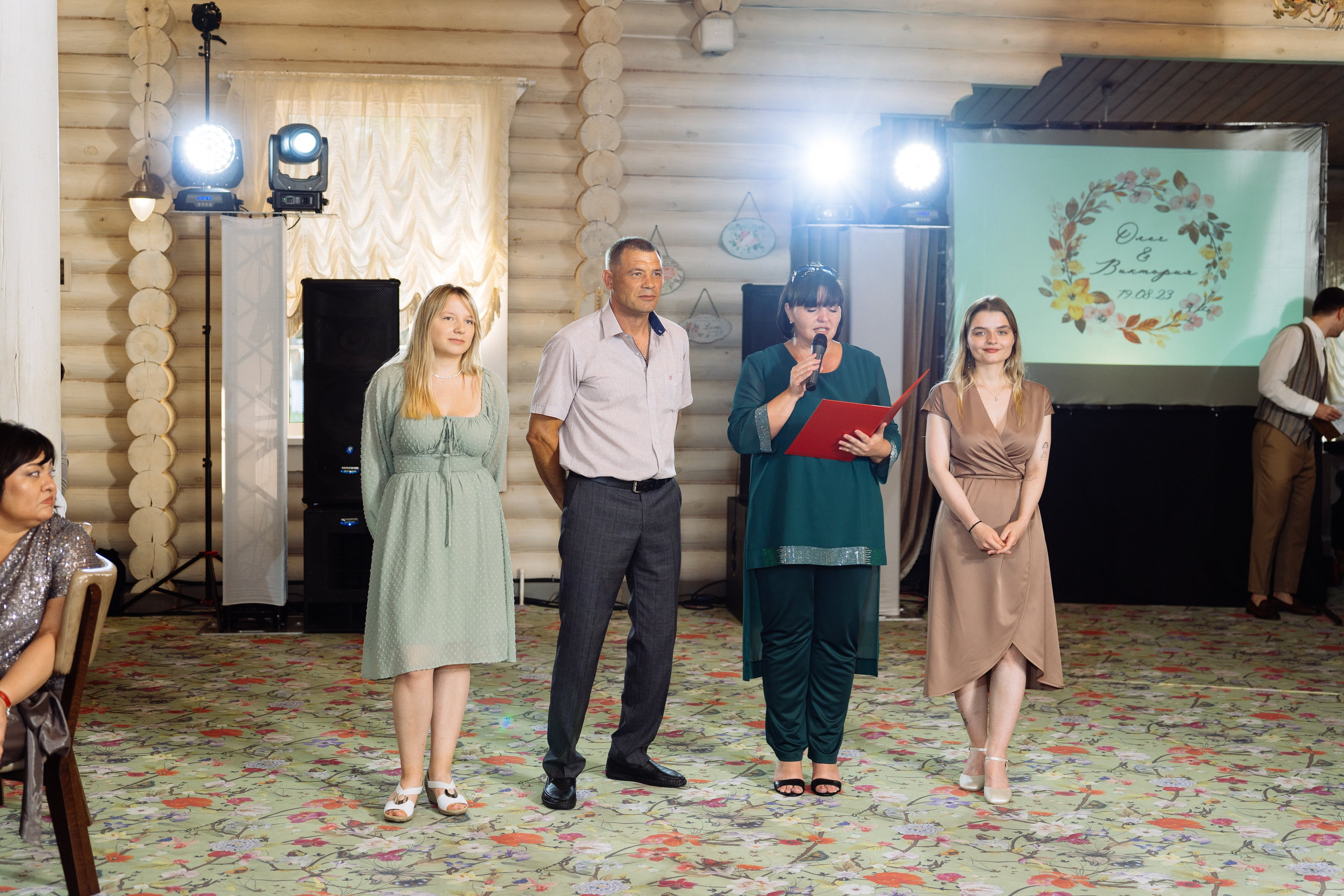 Свадьба Олега и Виктории в клубе «Ближняя дача»