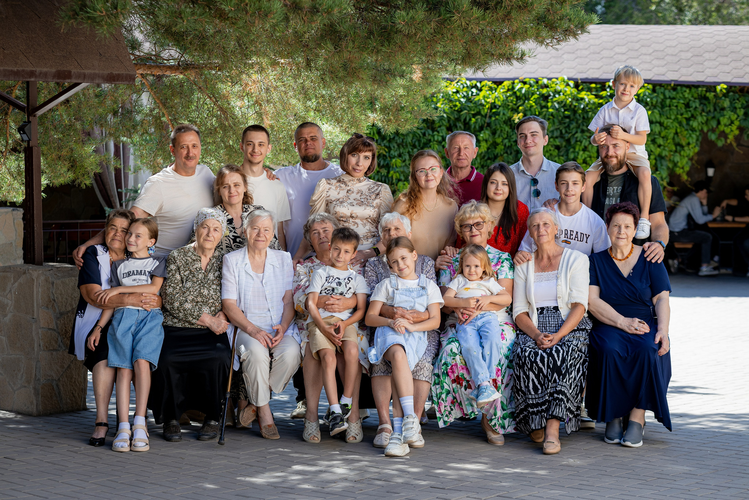 Студийный фотограф в Караганде Алексей Баранов. Фотограф Алексей Баранов. Фотостудия Flash. Семейные фотосессии в Караганде. Индивидуальные фотосессии, детские фотосессии, парные фотосессии в Караганде. Интерьерная фотосессия в Караганде. Семейный фотограф Алексей Баранов. Детский фотограф Алексей Баранов. Художественный фотограф Алексей Баранов. Свадебный фотограф Алексей Баранов. Черно-Белая съемка в Караганде. Самые лучшие семейный и детские фотосессии в Караганде. Прогулочные фотосессии. Street photo. уличная фотосессия в Караганде. Репортажная съемка в Караганде.