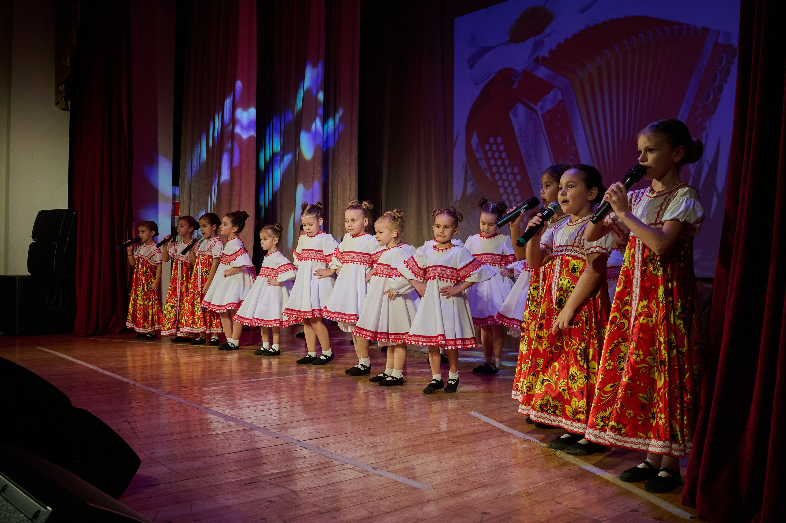 День матери Кабардинка. Жизнь курорта Кабардинка в фотографиях