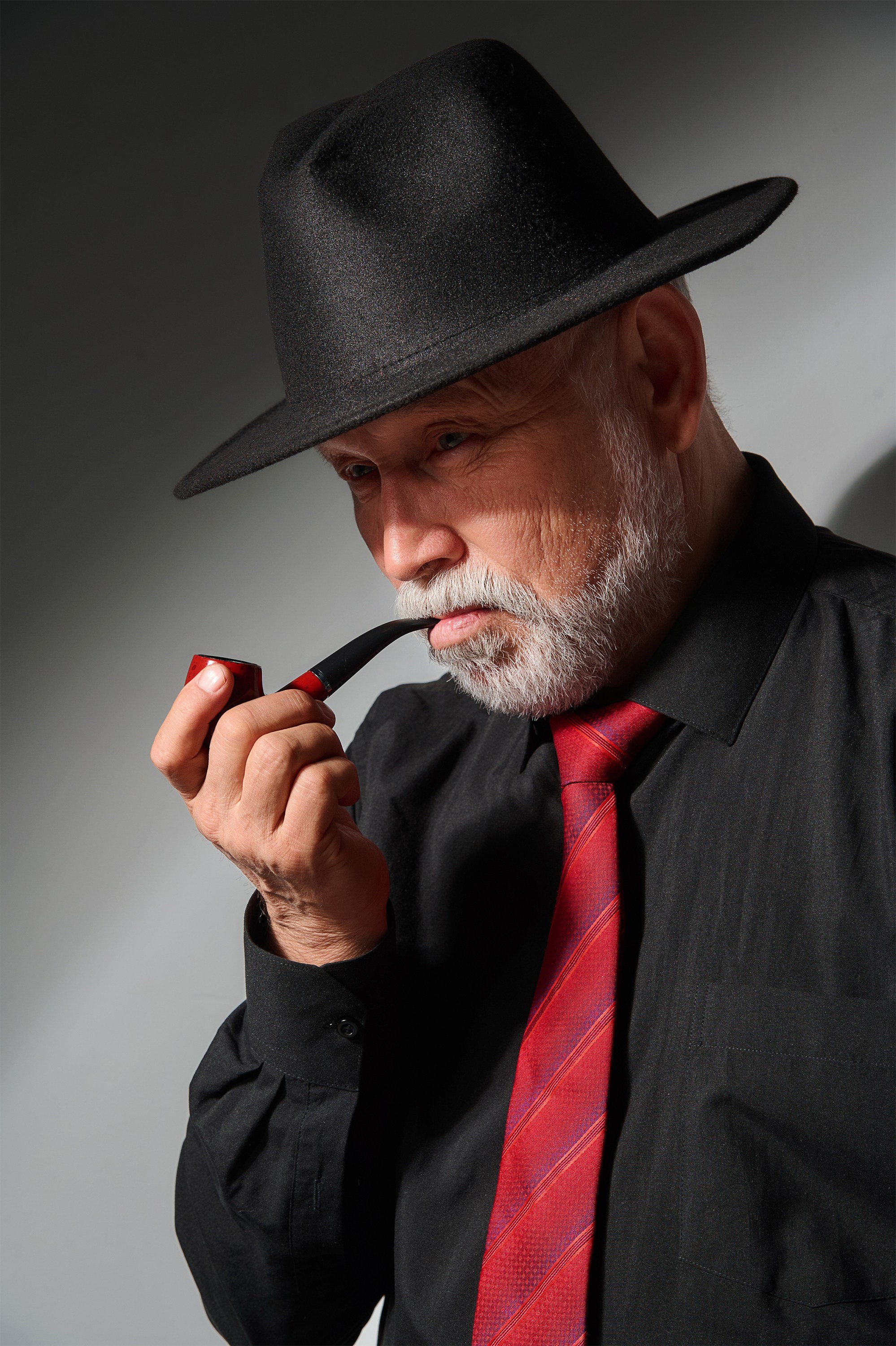 Мужские портреты. Контент фотограф для бизнеса и маркет-плейсов