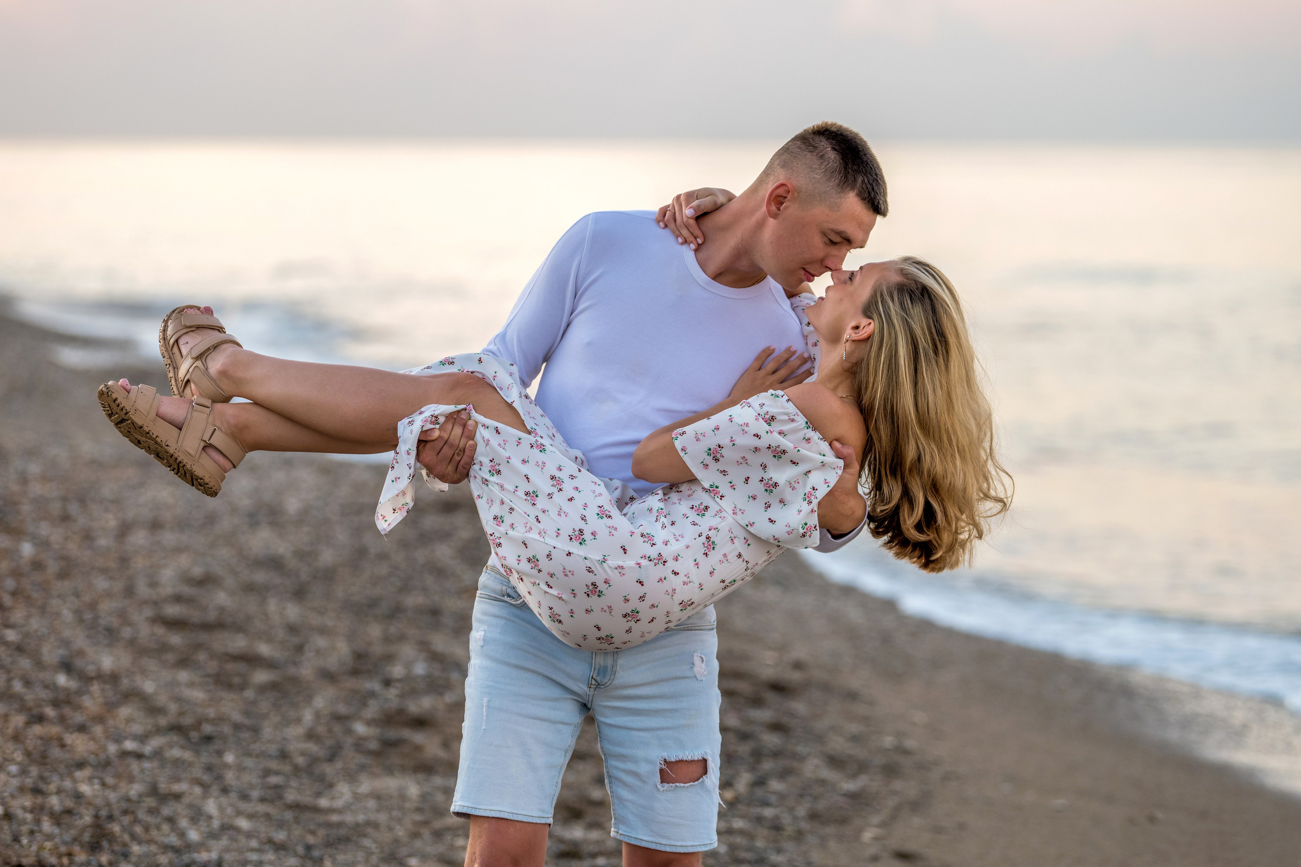 Стоимость фотосессии лавстори_локации. Professiional photographer in Turkey