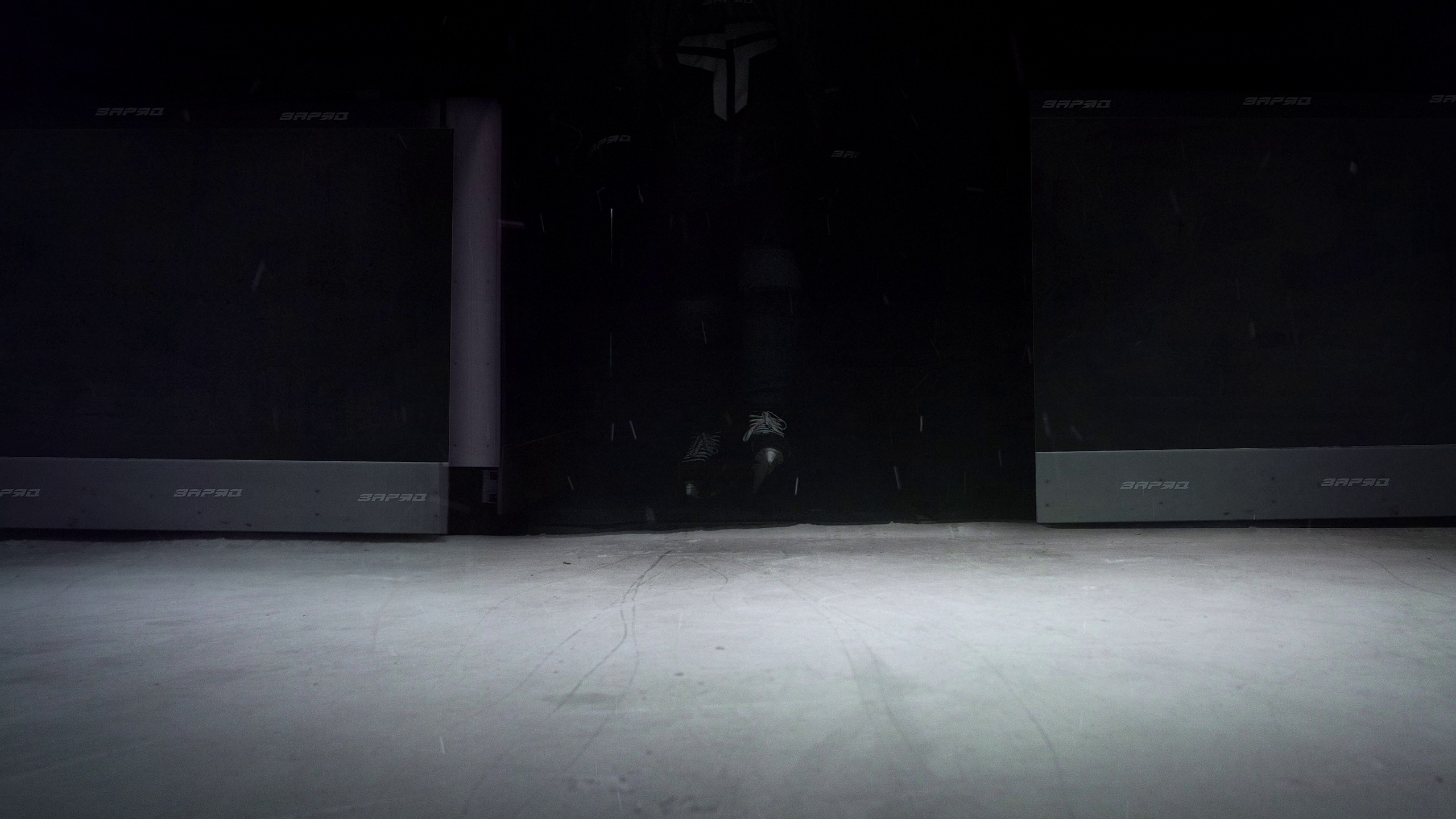 Backstage ролика для бренда «ЗаряД». Креативный продюсер, фотограф, режиссёр Але Мааранен (Ale Määranen)