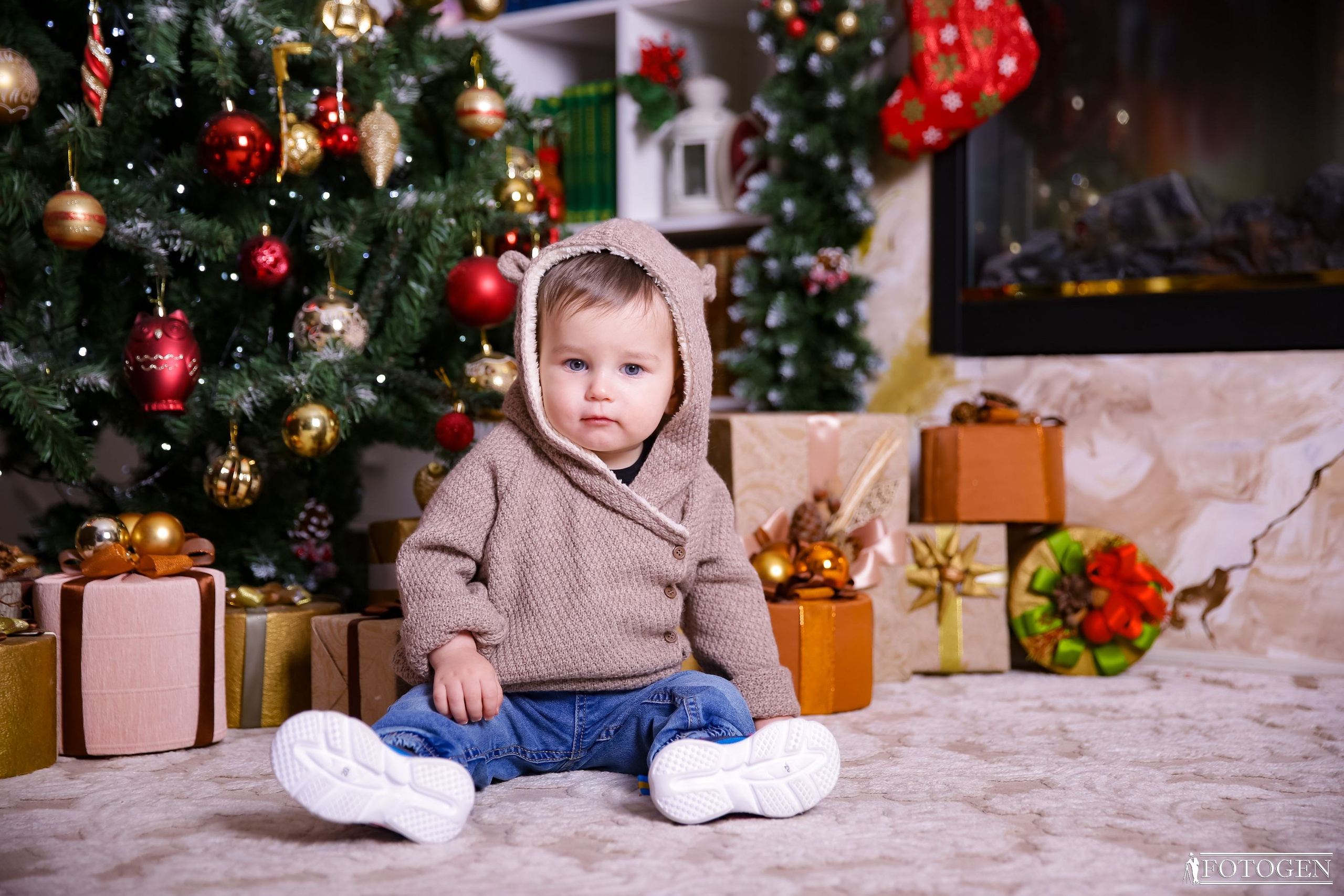 Новогодняя Фотосессия в Студии FOTOGEN ᐈ Премиум-класс в Краснодаре. Интерьерная фотостудия FOTOGEN г. Краснодар