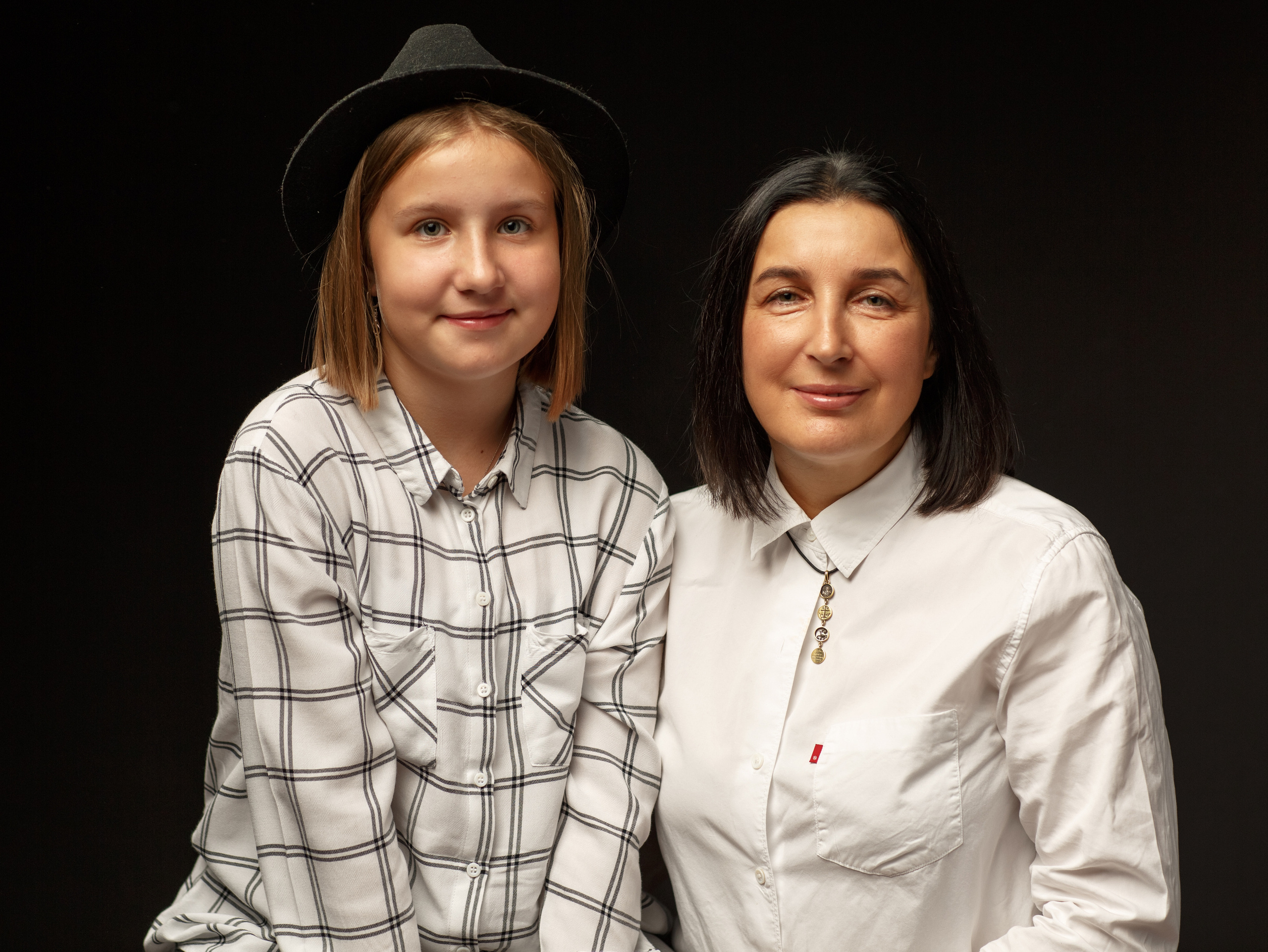 Фотосессия в студии Лора и Кира. Семейный и детский фотограф в Саратове Алексей Морковин