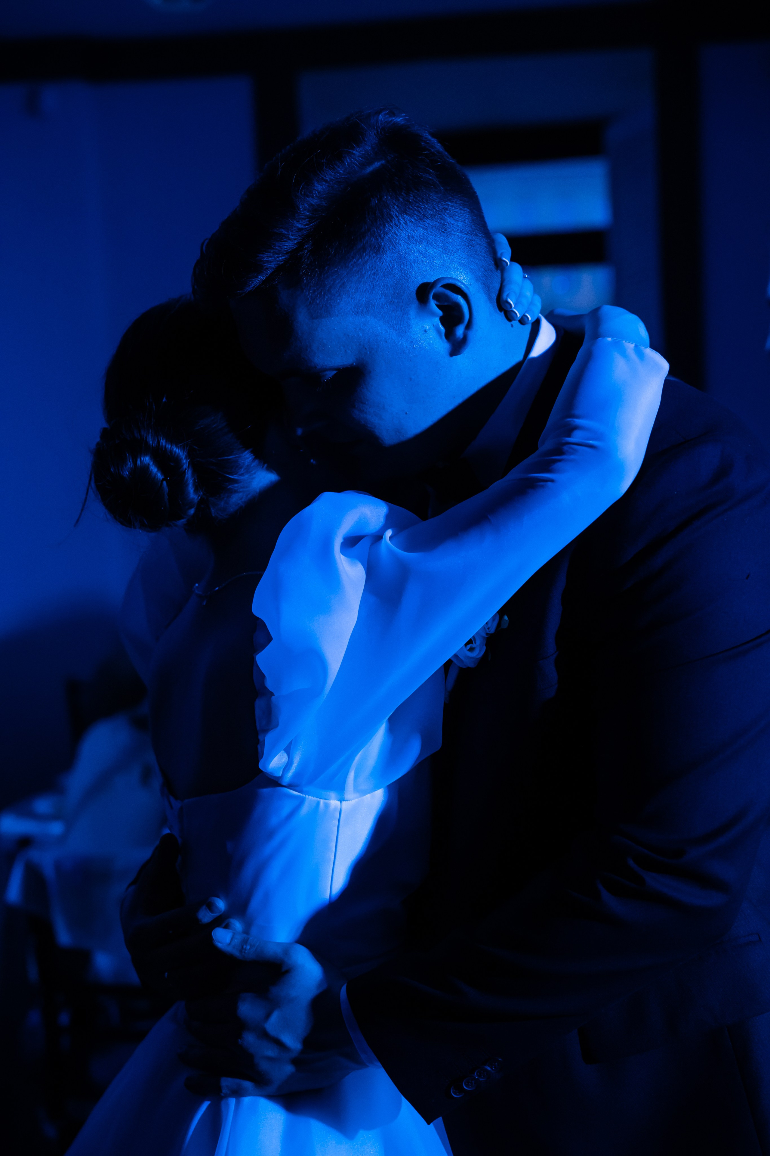 Свадебный фотограф СПб Цена Качество Профессионал Комфорт Радость. ФОТОГРАФ РАДОСТИ Фотосессия в студии СПб. Портретный фотограф — Юрий Торлопов