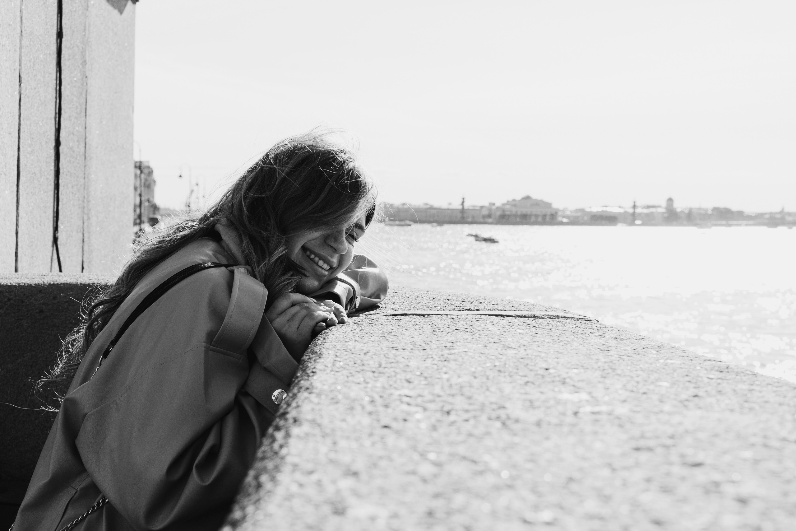 Ксения на Питерских крышах. Фотограф в Мурманске, Североморске и Санкт-Петербурге Валерия Козлова