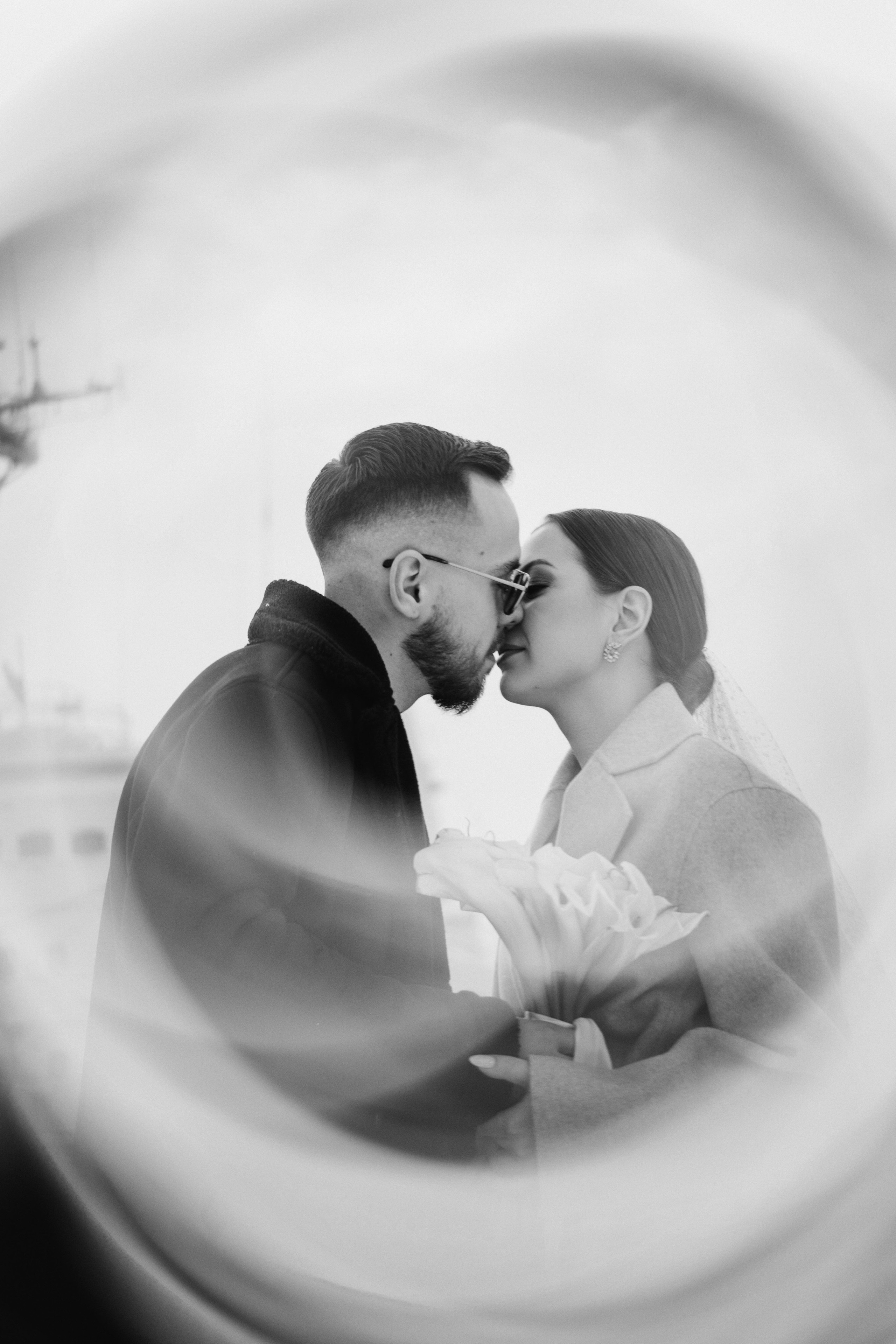 Полина, Кирилл и титановые кольца. Фотограф в Мурманске, Североморске и Санкт-Петербурге Валерия Козлова