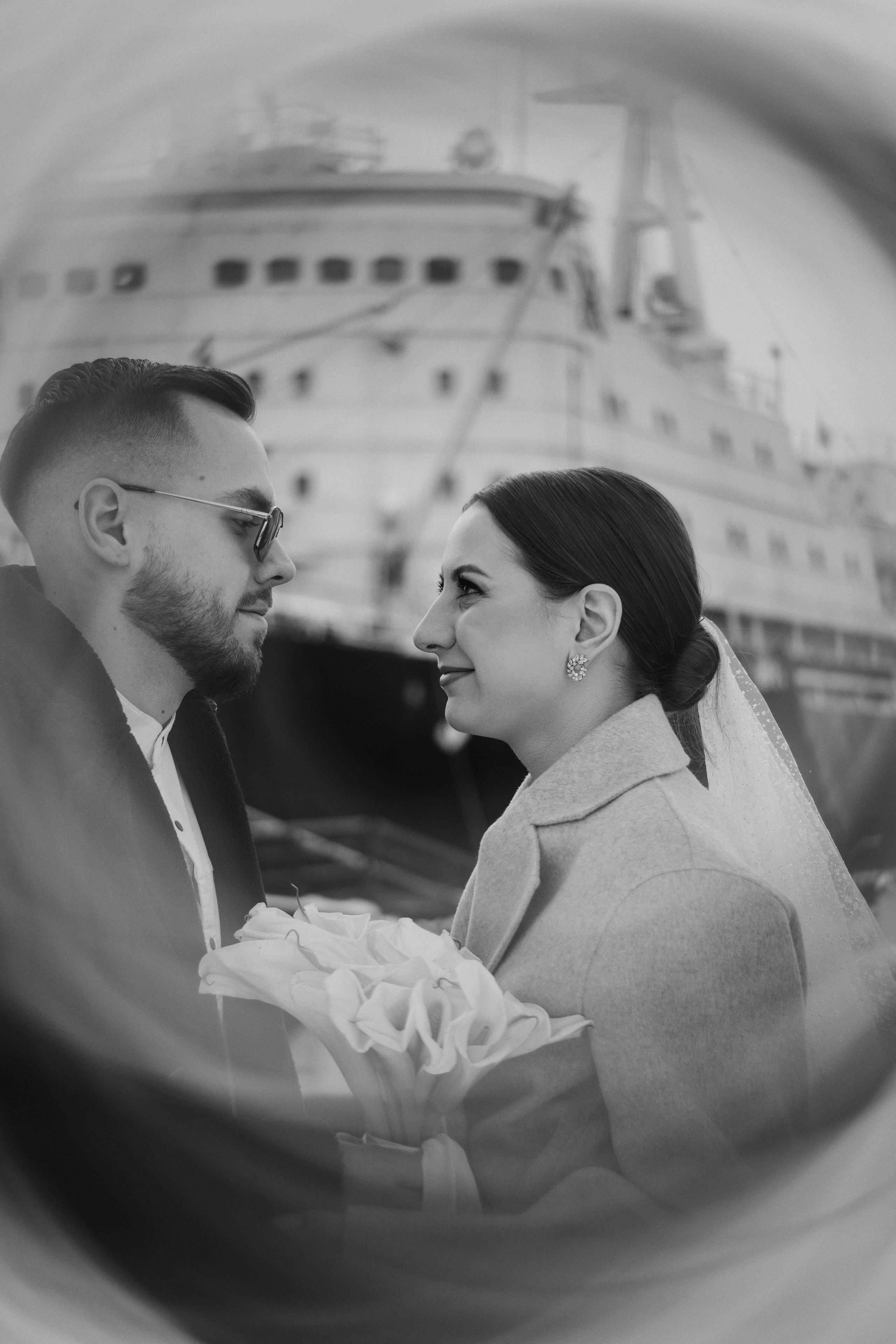 Полина, Кирилл и титановые кольца. Фотограф в Мурманске, Североморске и Санкт-Петербурге Валерия Козлова