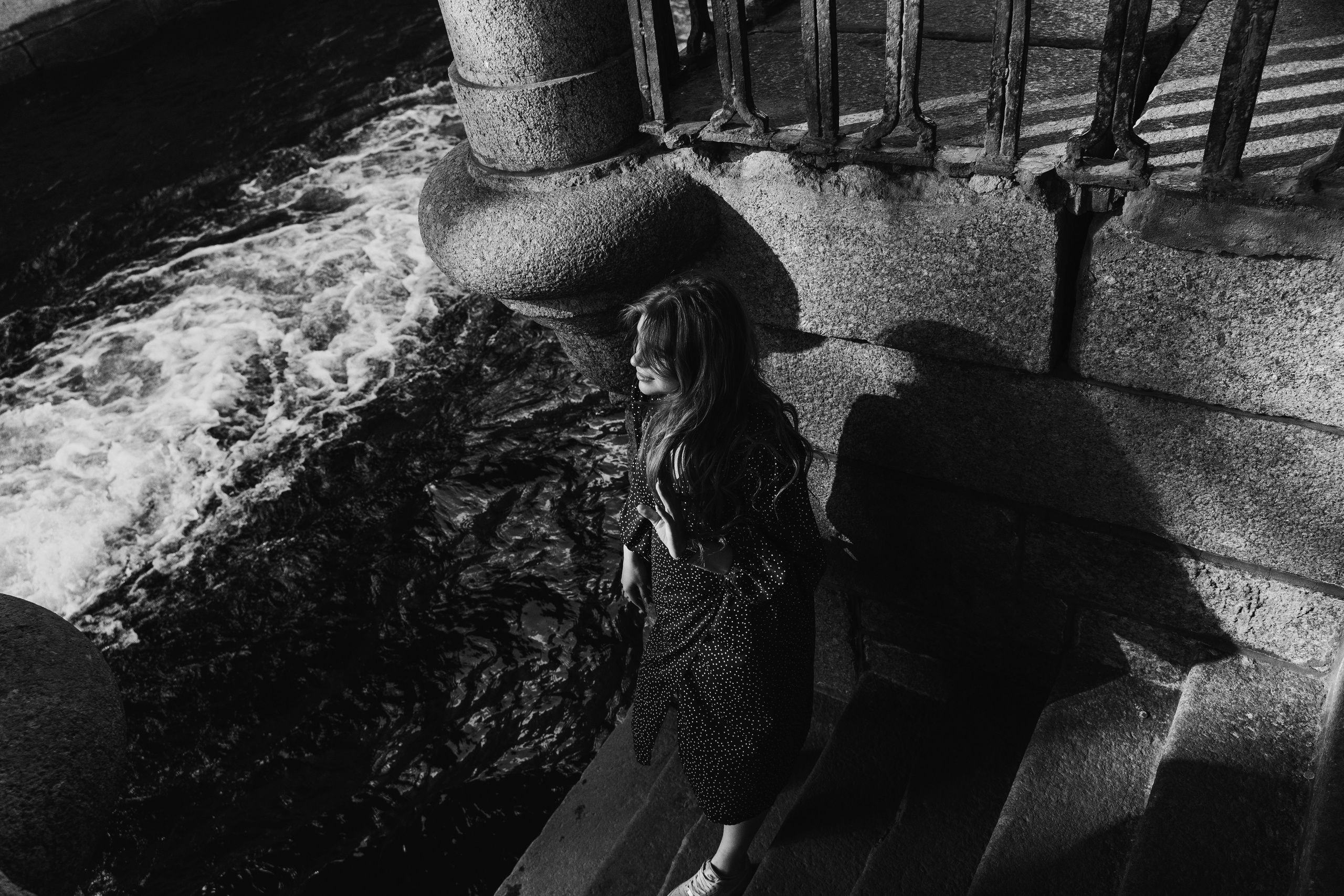 Ксения на Питерских крышах. Фотограф в Мурманске, Североморске и Санкт-Петербурге Валерия Козлова