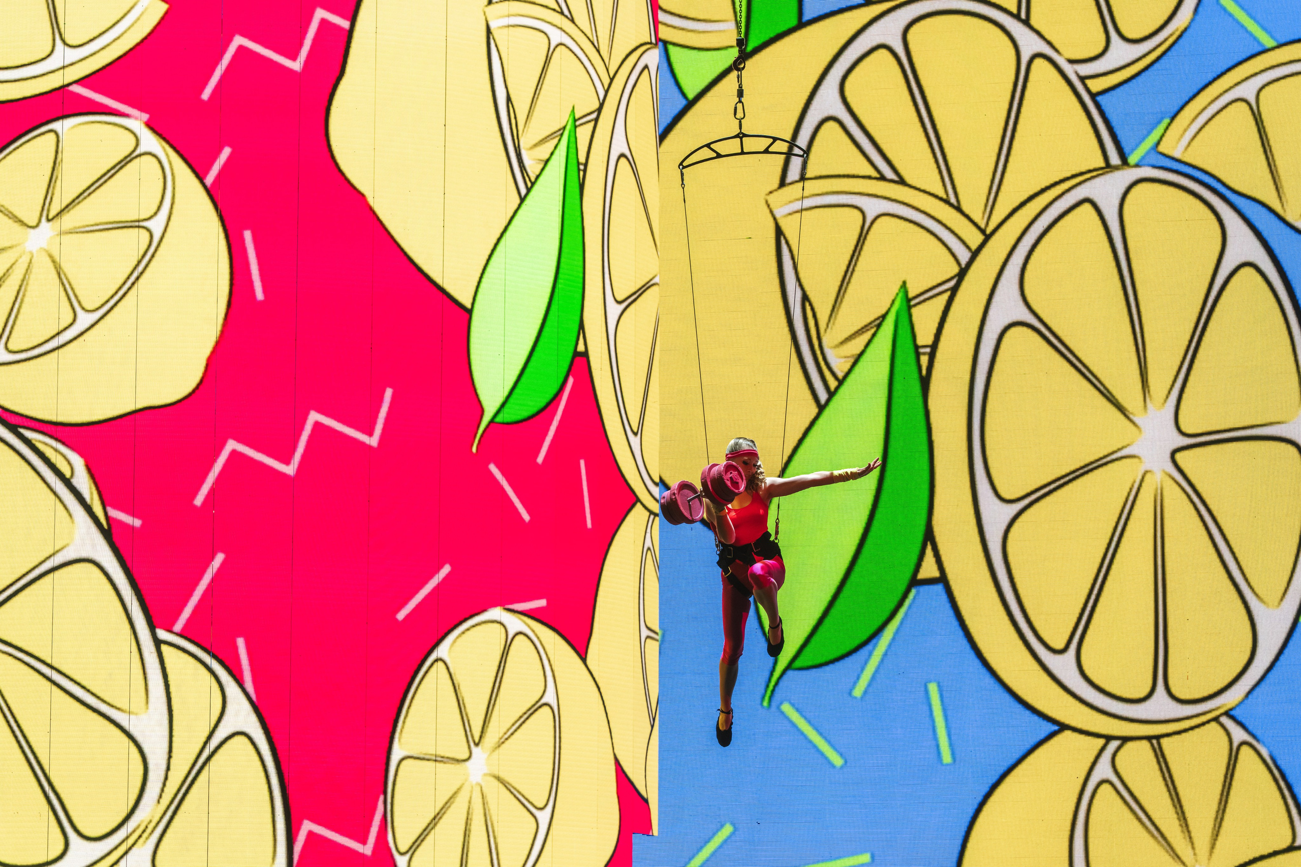 Superdiskoteka 90. Svyatoslav Bunkov | photographer