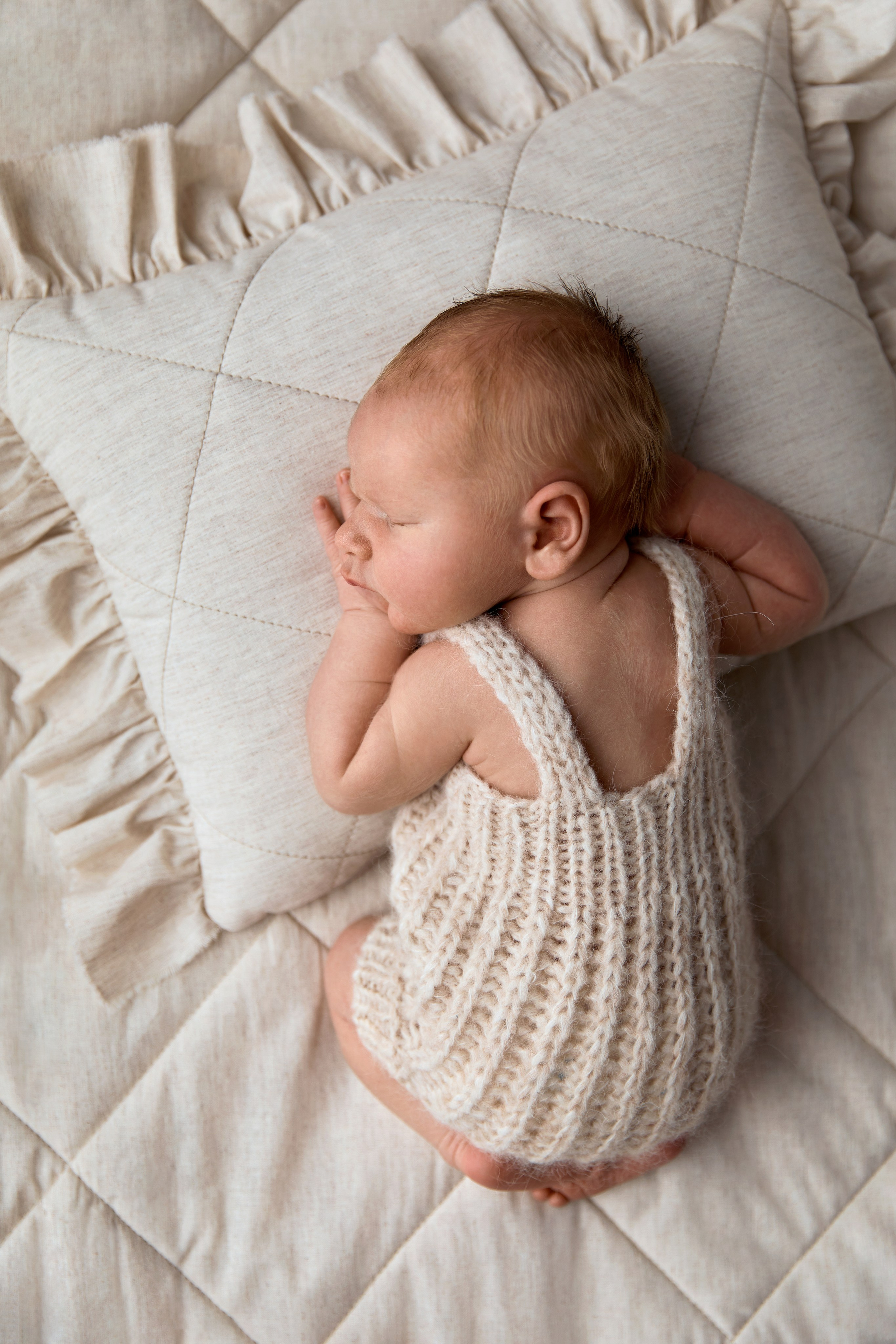 Профессиональный фотограф новорождённых в Москве Елена Сатюкова