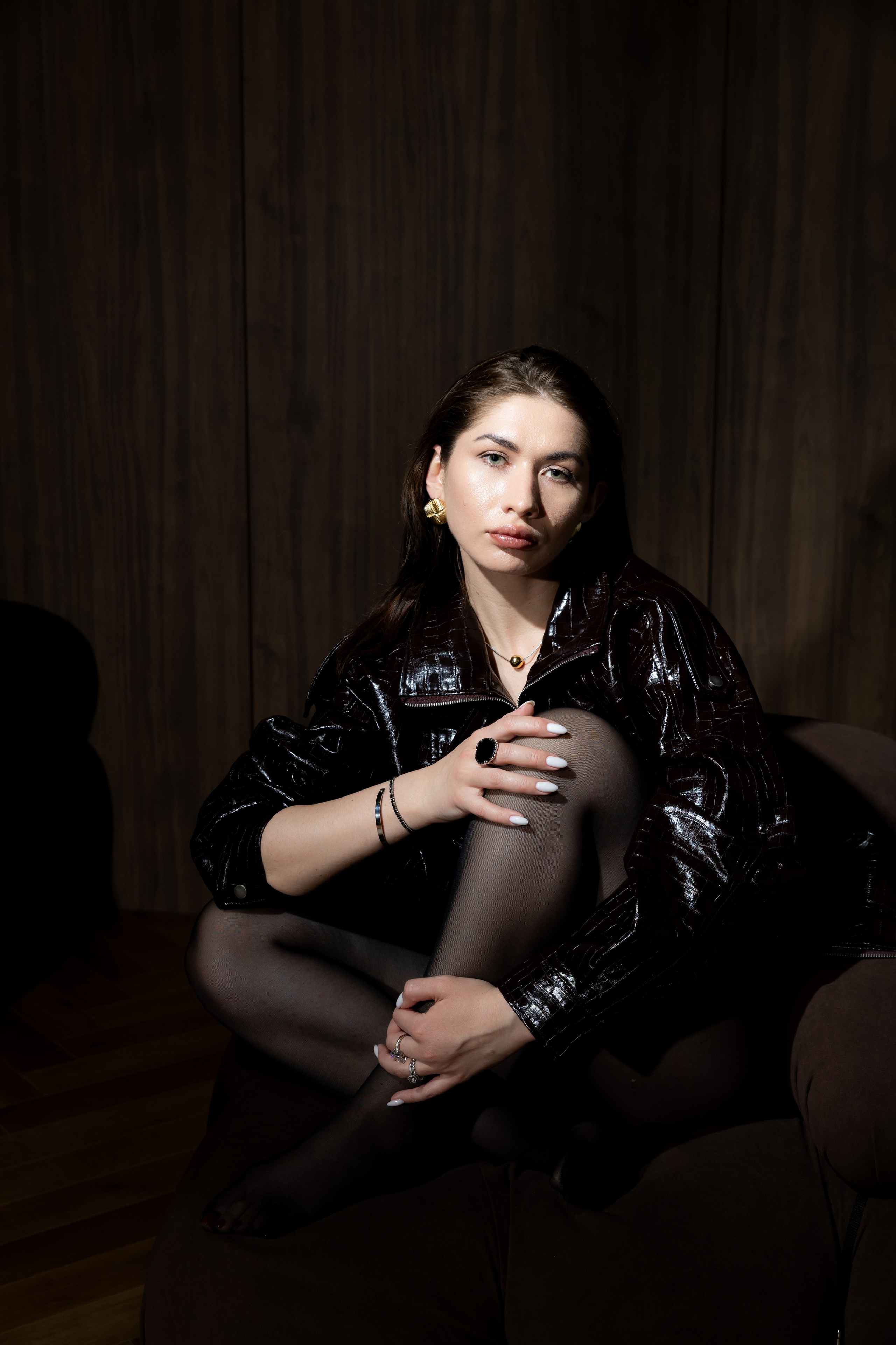 Фотосессия Кати в куртке и колготках. Фотограф-стилист в Москве Юлия Герман