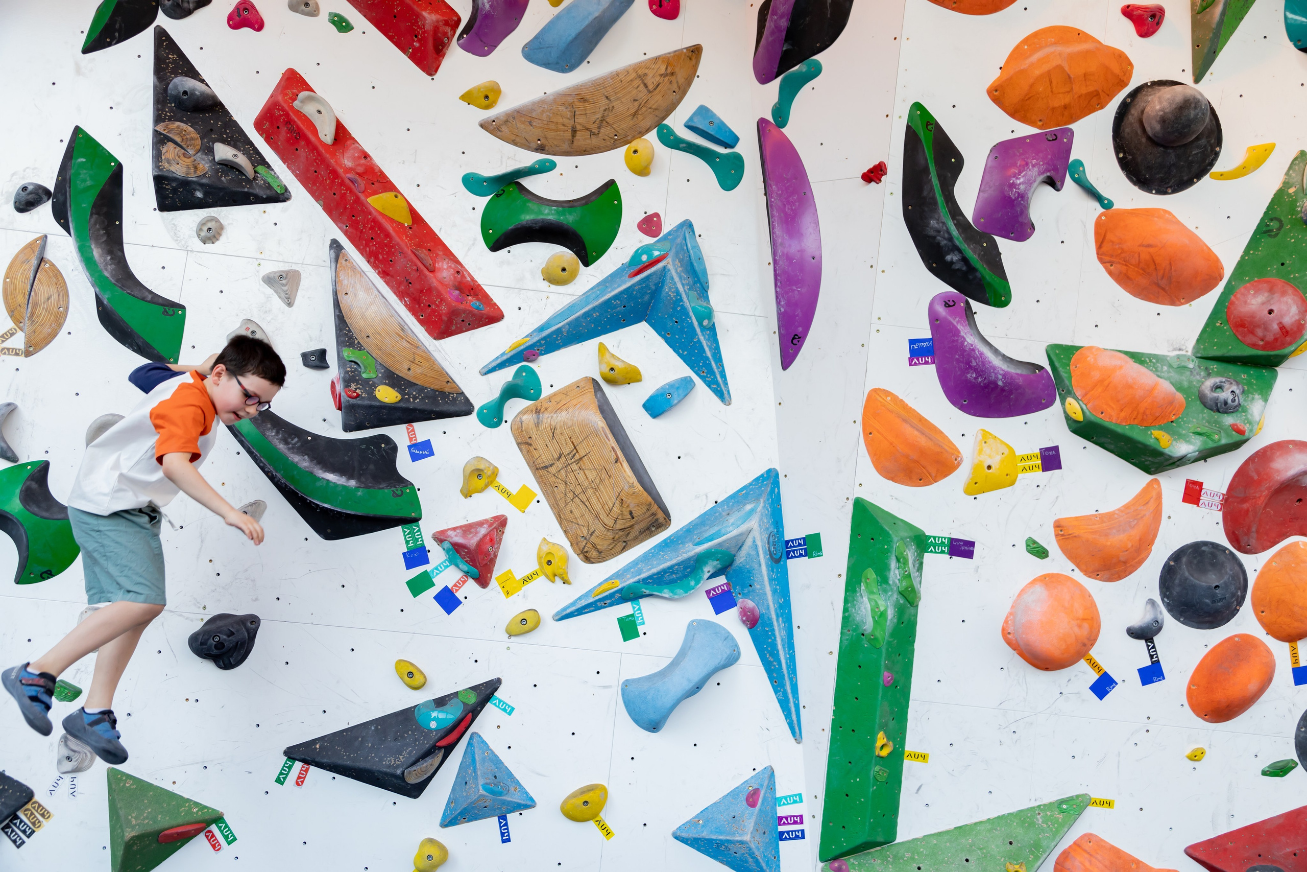 Фотосъемка детского Дня Рождения на скалодроме. Любовь Каширская — фотограф для малого бизнеса и специалистов