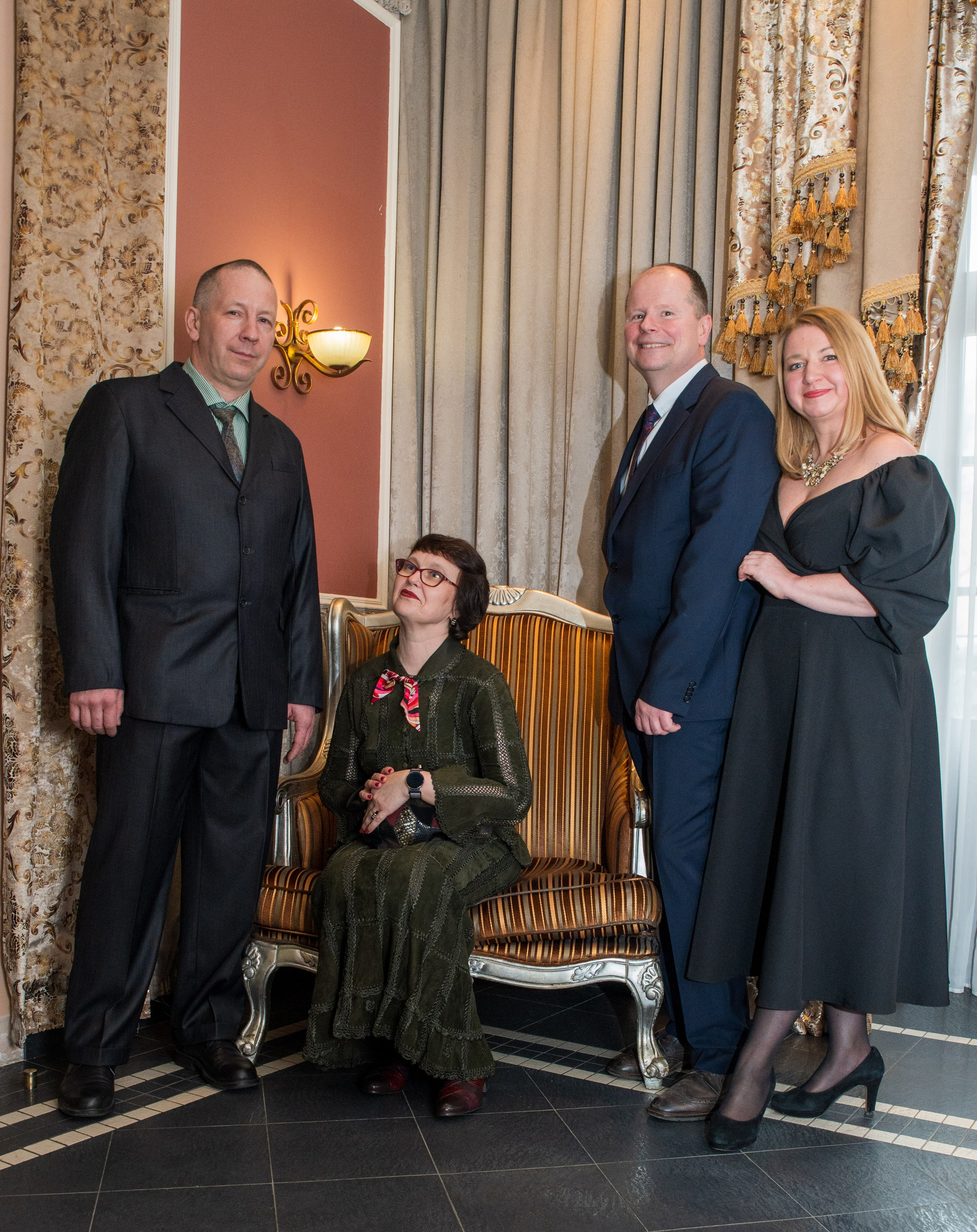 Семейная фотосъемка. Фотоуслуги, услуги фотографа, фотографирование важных событий