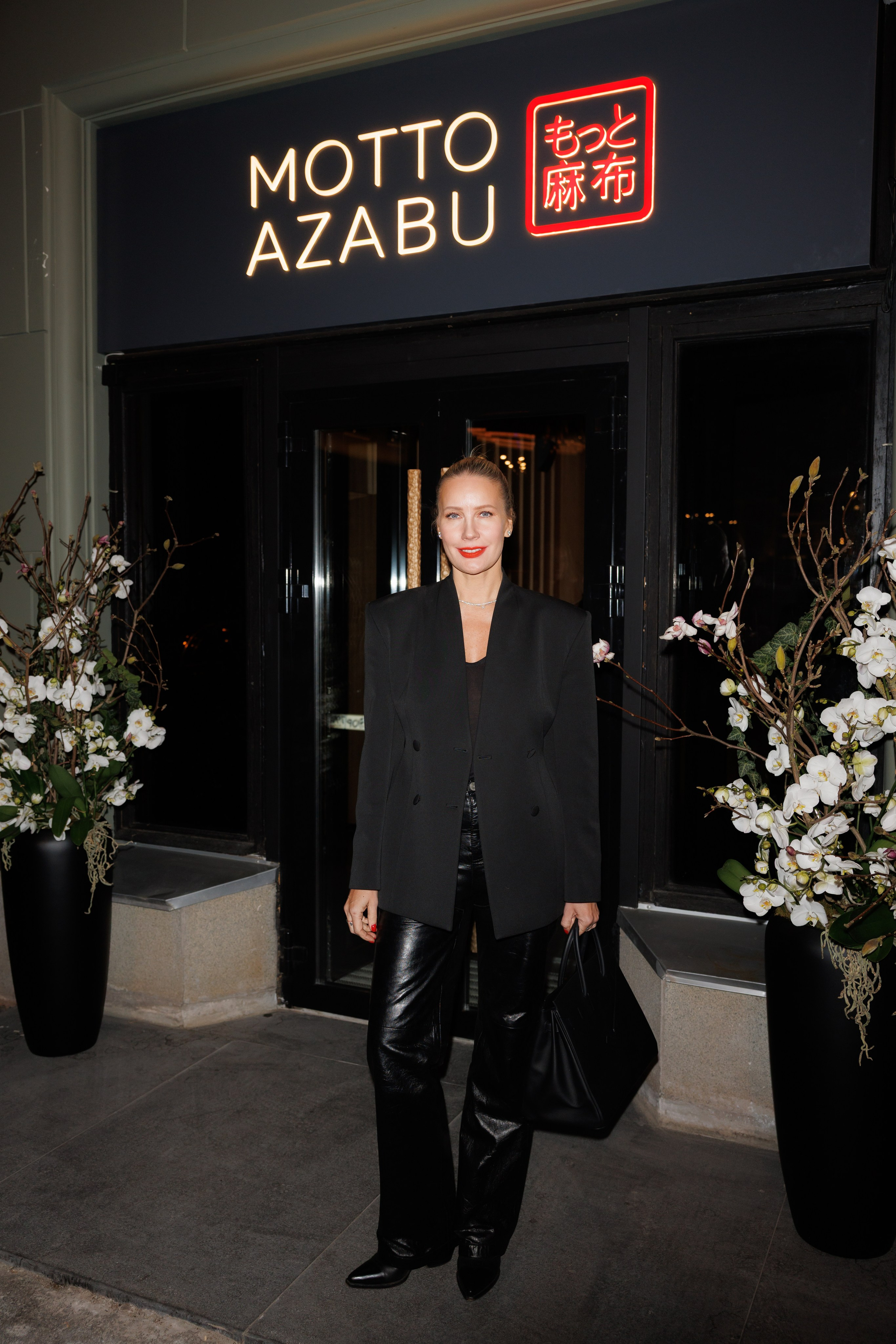 Елена Летучая на открытии ресторана "Motto Azabu"
