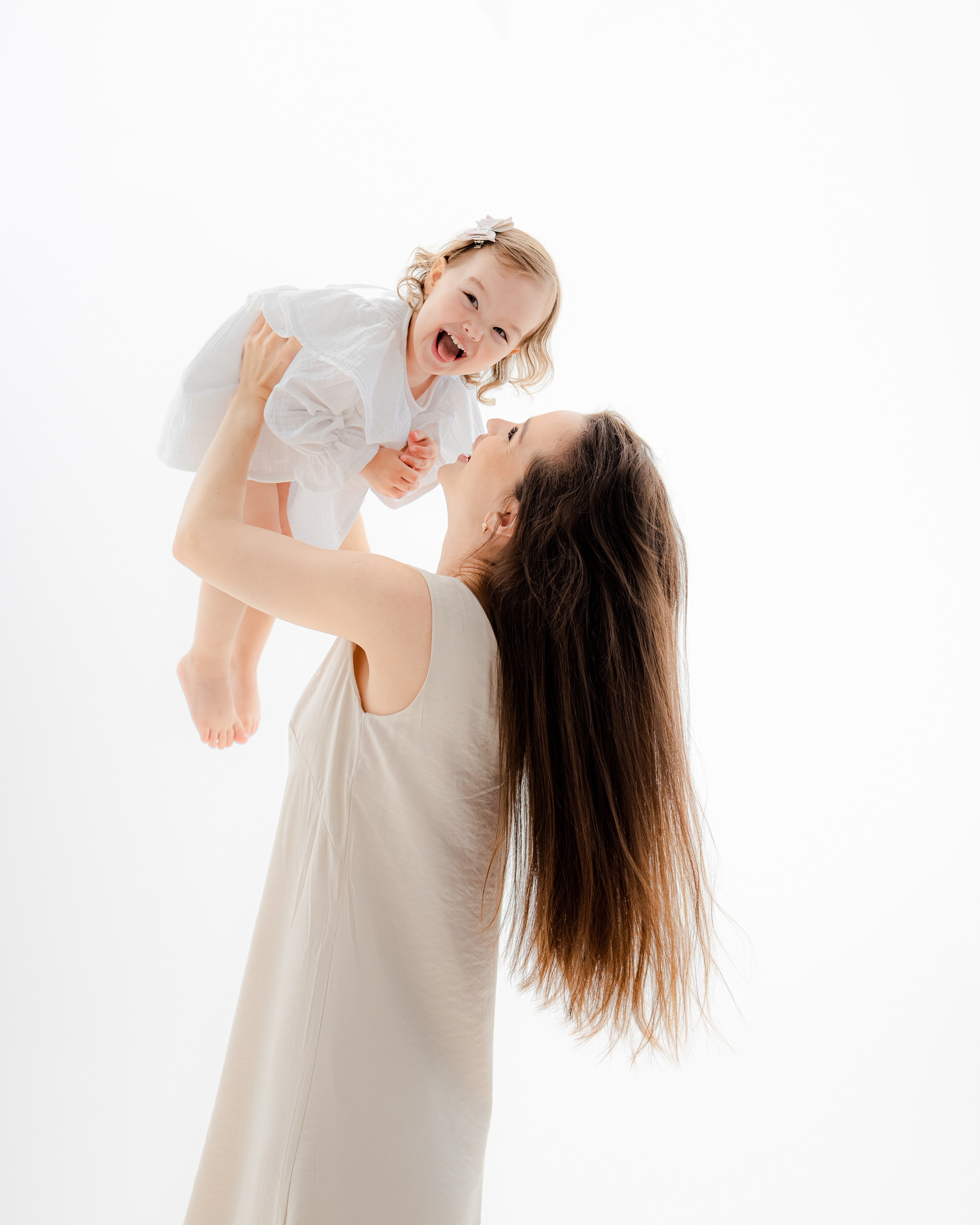 семейная фотосессия в студии с детьми в москве, детская фотосессия в фотостудии в москве, уютные нежные семейные фотосессии в москве, семейная беременная фотосессия в москве с детьми, фотосессия беременности с мужем в москве, светлые фотостудии в москве, стильные семейные фотосессии в москве, фотосессии в стиле lifestyle, фотосессии в стиле лайфстайл в москве, Семейная фотография в москве , семейный фотограф в москве , семейная фотосессия в москве , семья , детская фотография , фотограф , женский портрет , фотосессия , детский портрет , детский фотограф , lovestory , новогодняя фотосессия , детское фото , детская фотосессия , эмоциональные семейные фотосессии в москве, портретная фотография в москве, заказать семейный фотоальбом в москве