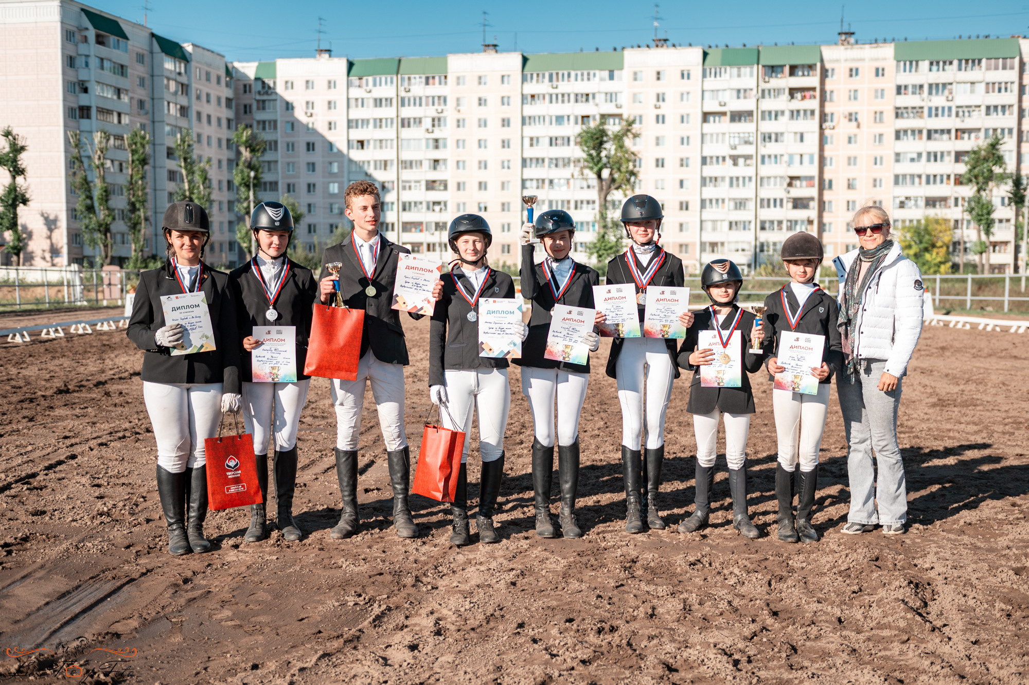 Чемпионат и Первенство Тверской области по выездке. Конный и фотограф с животными в Твери Топталова Люся