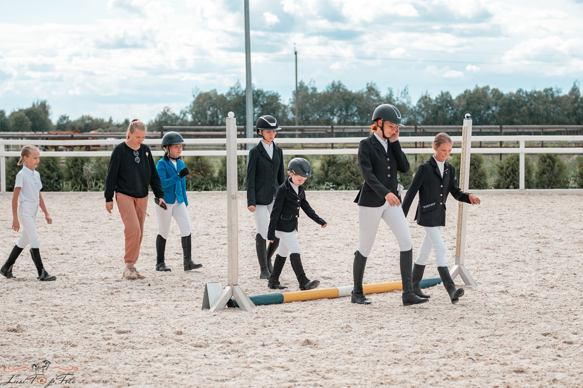 КК Equipark. Соревнования по выездке. Конный и фотограф с животными в Твери Топталова Люся