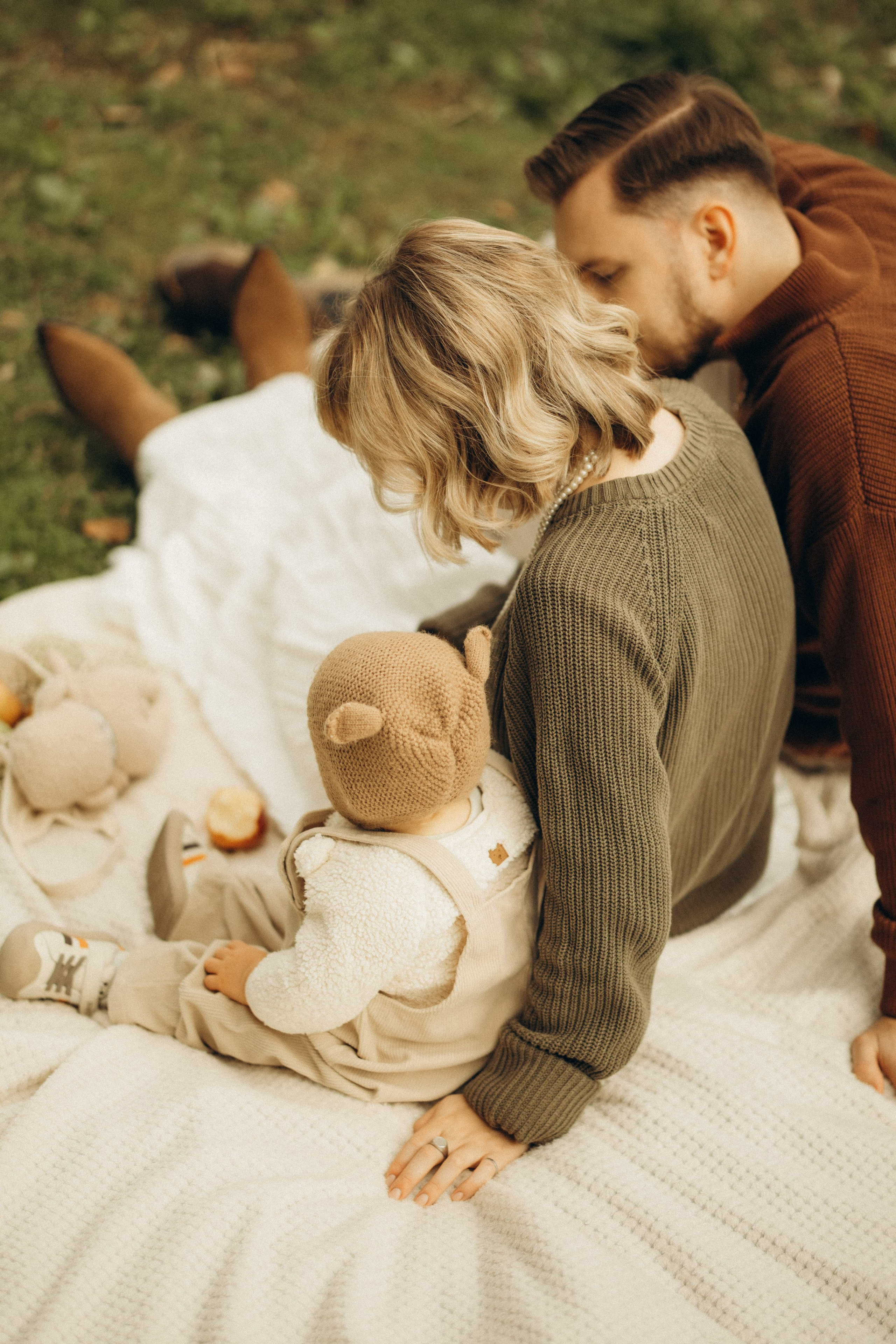 Семейная фотосессия в Ярославле на природе. Семейный фотограф Вероника Каюрова Ярославль
