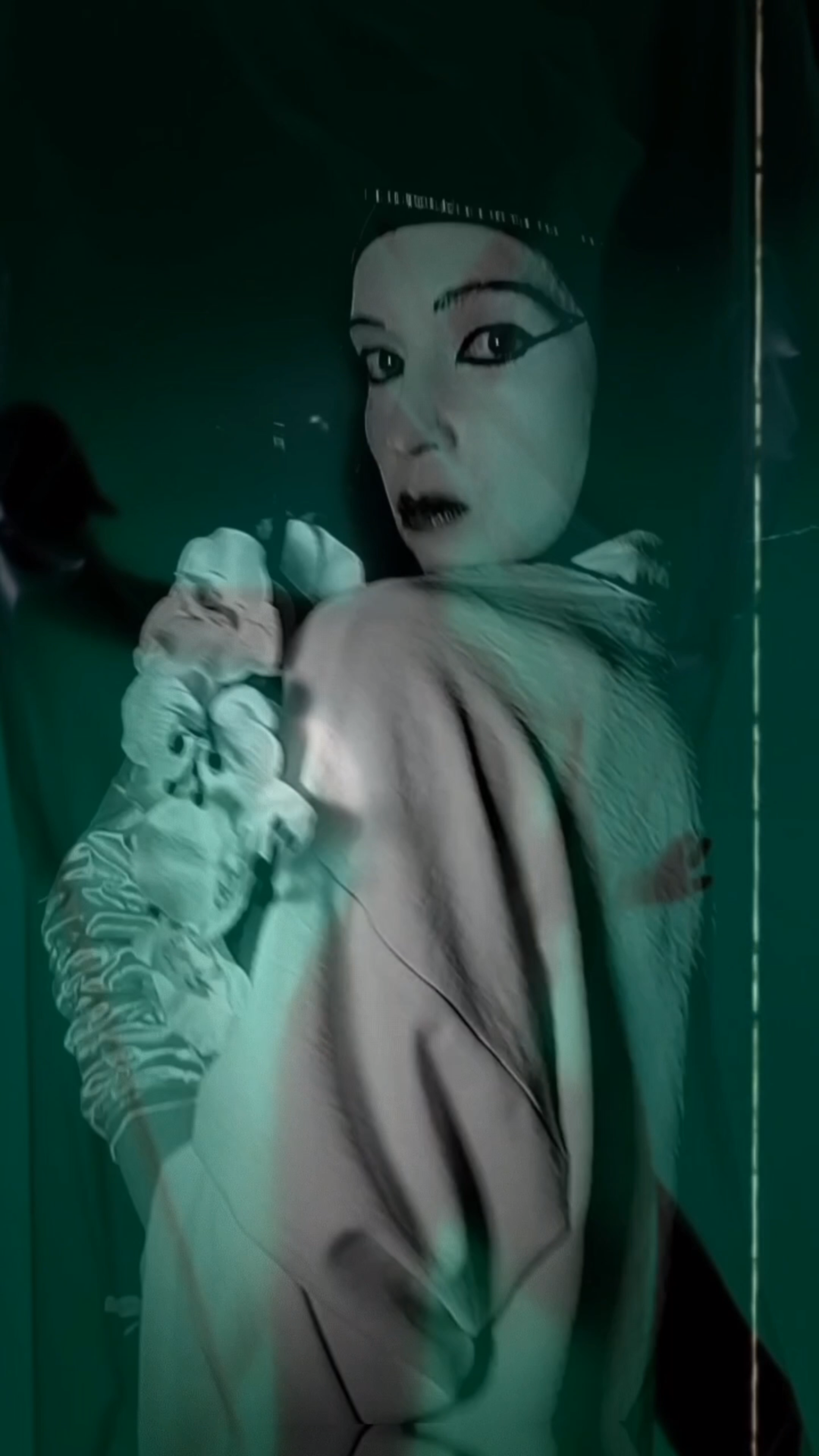 The Emerald Room. Yulia Yurchevskaya | Art Director & Visual Visionary
