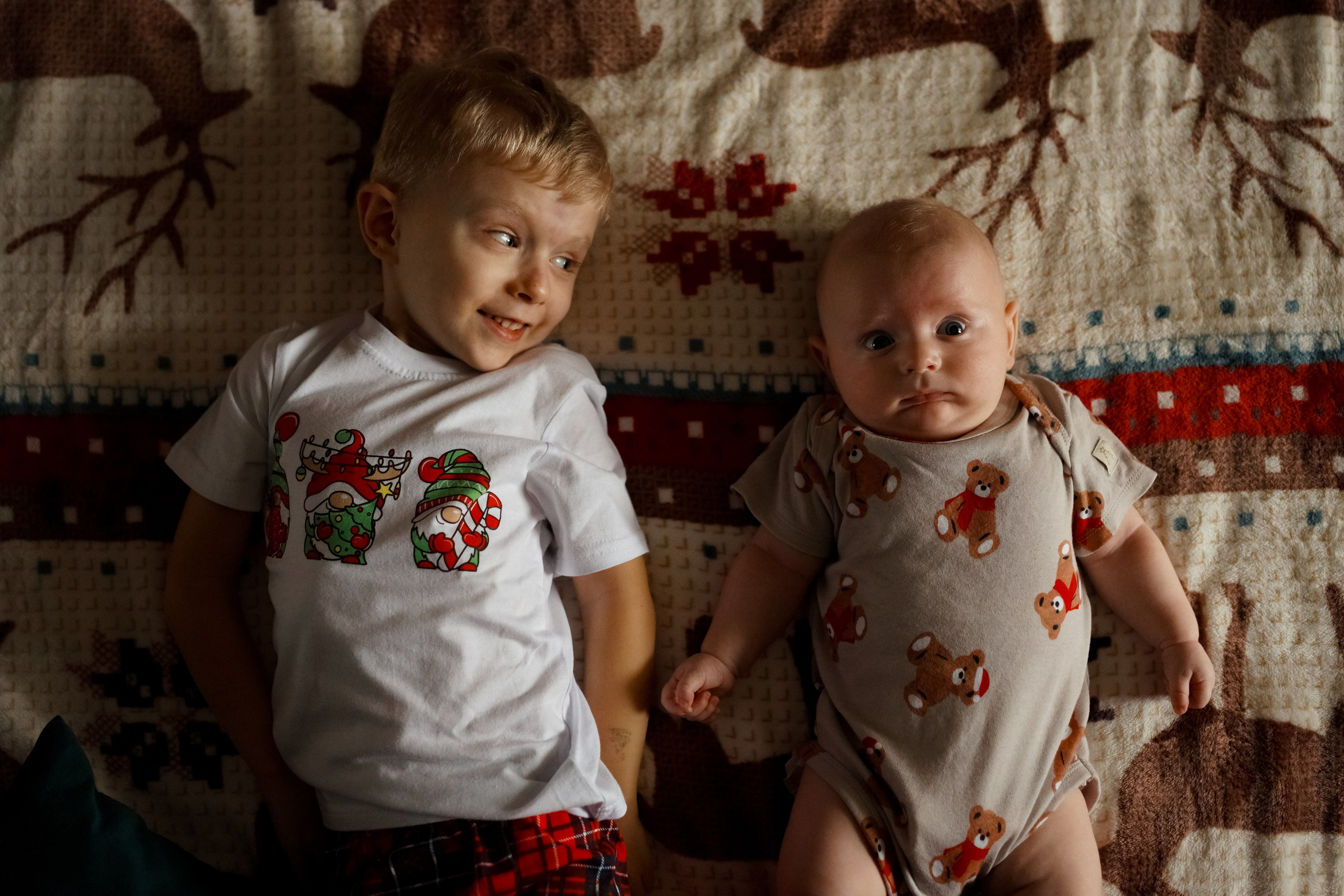 Семейные съёмки дома. Семейный и женский фотограф / видеограф в Санкт-Петербурге