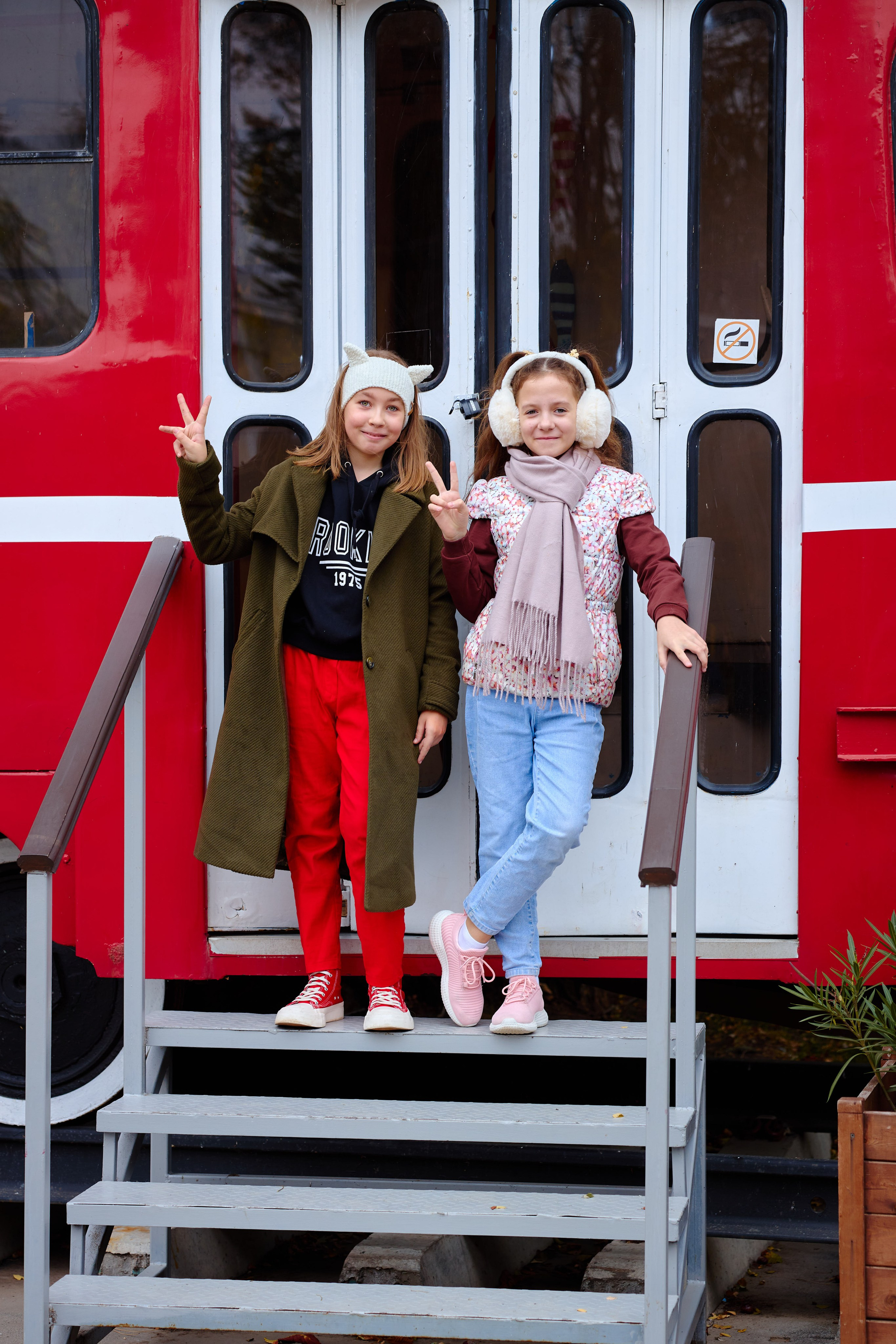 Сьемка для Выпускного Альбома В Парке. Фотограф Выпускные альбомы Таганрог Сергей Коробченко