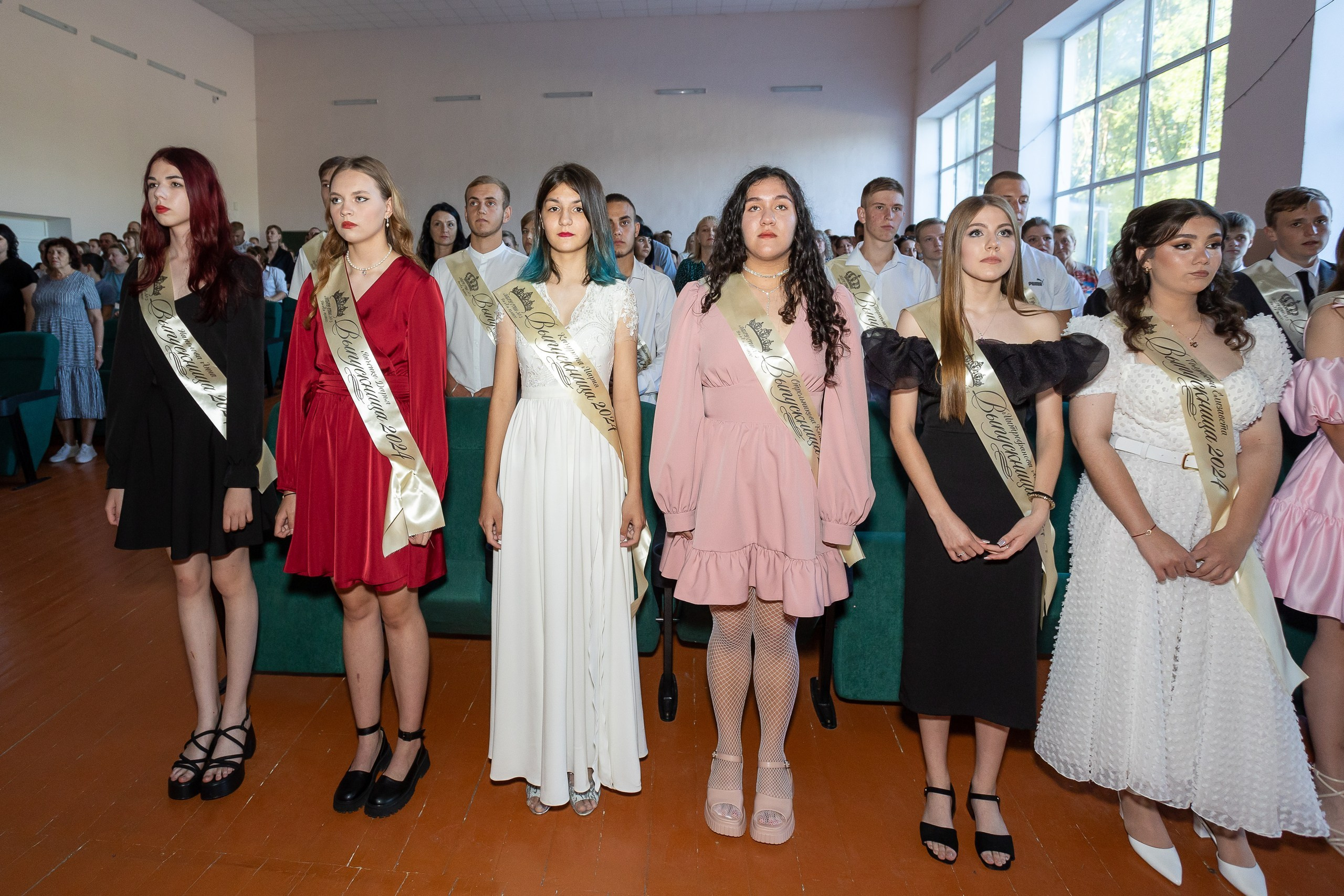 Вручение аттестата 2024 г. Выпускные альбомы Майкоп, Краснодар Елена Золотарева