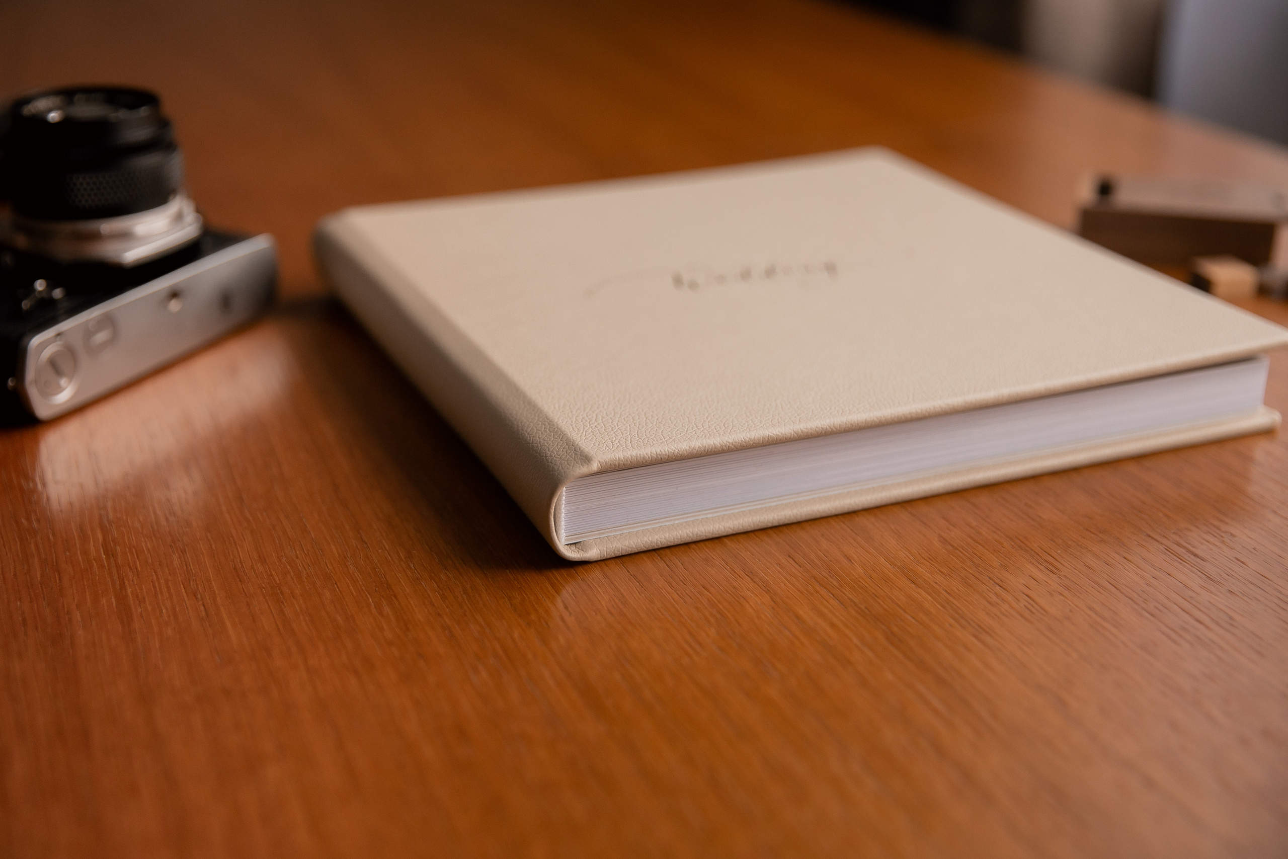 Свадебные фотокниги. Семейный фотограф в Москве Владимир Васильев