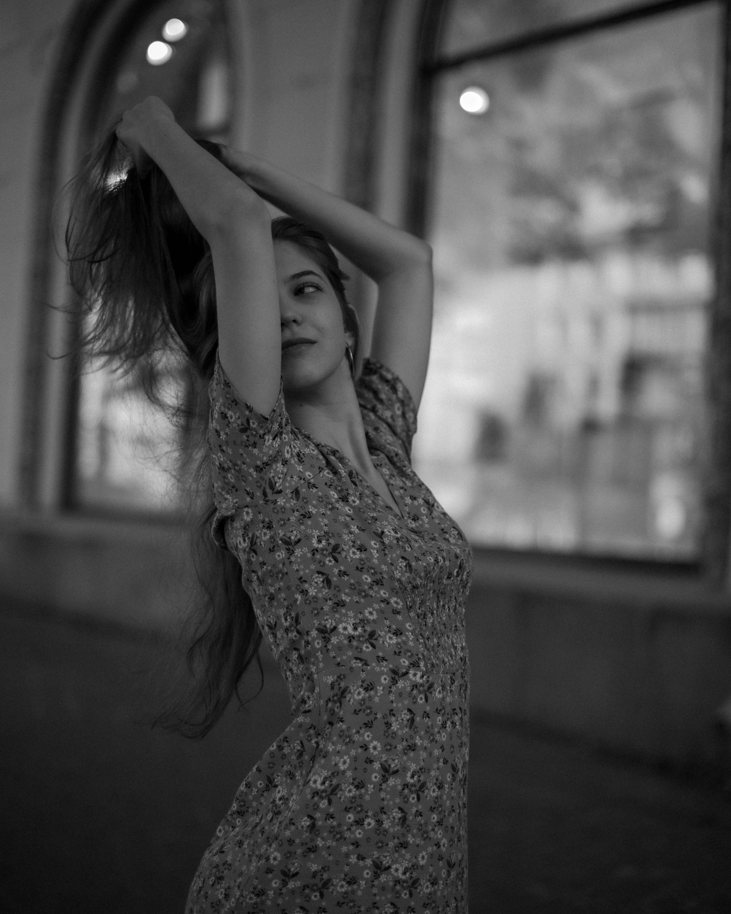 Ася. Женский фотограф. Создатель украшений ручной работы. Модель