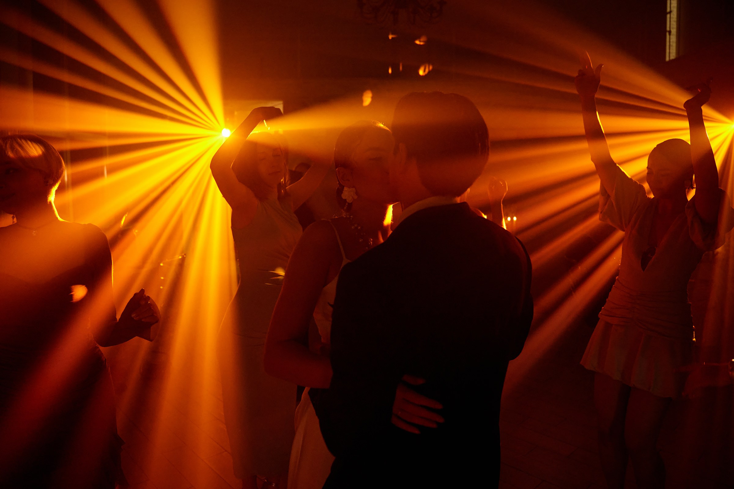 Фотограф Гребенкин. Подрядчики и друзья сети свадебных площадок House for wedding