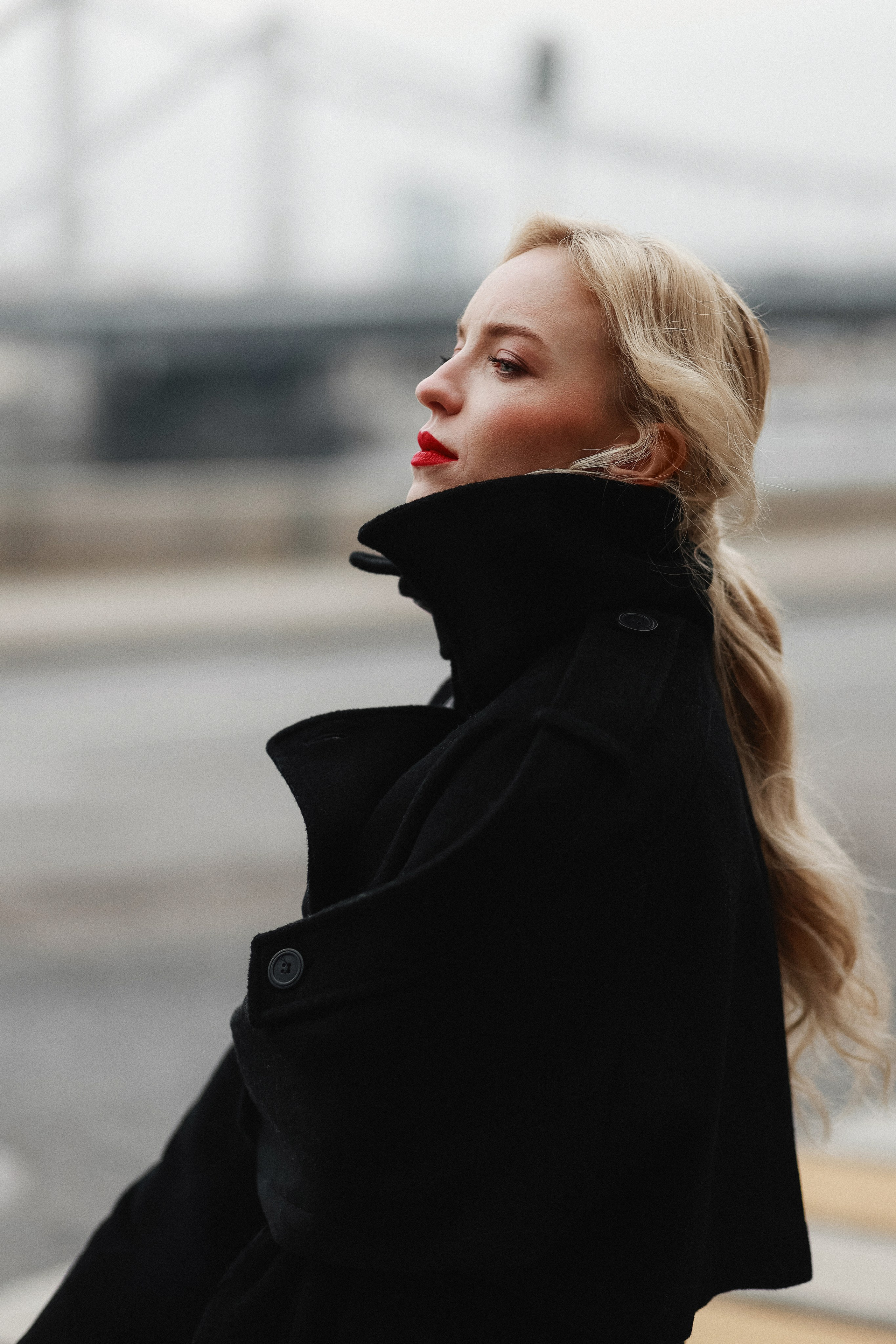 Фотопрогулка с актрисой Варварой Гусинской. Портретный и семейный фотограф в Москве Мария Рослякова