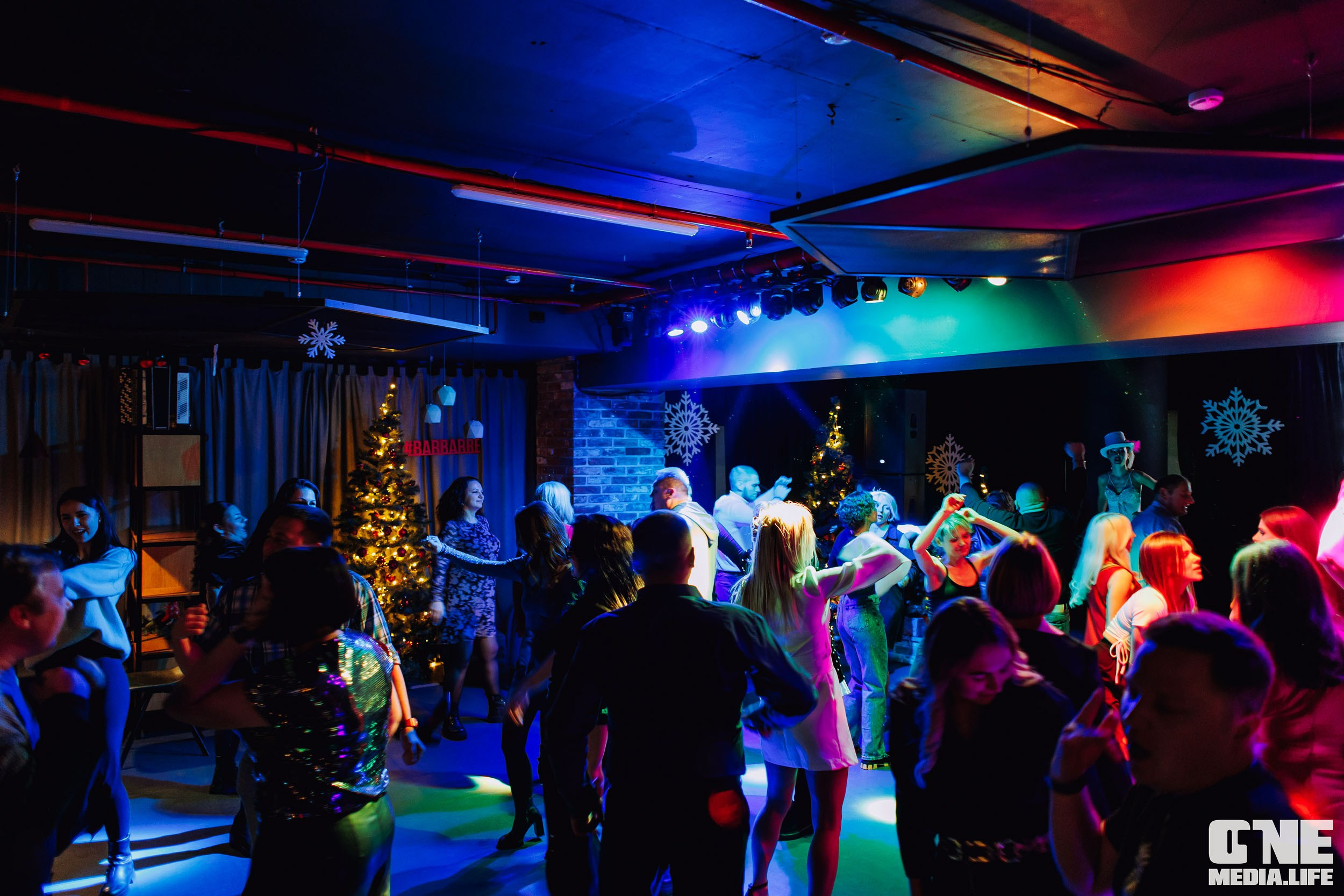 Фоторепортаж из бара Барре. One Media Life: фоторепортажи, фотоотчеты с мероприятий и заведений