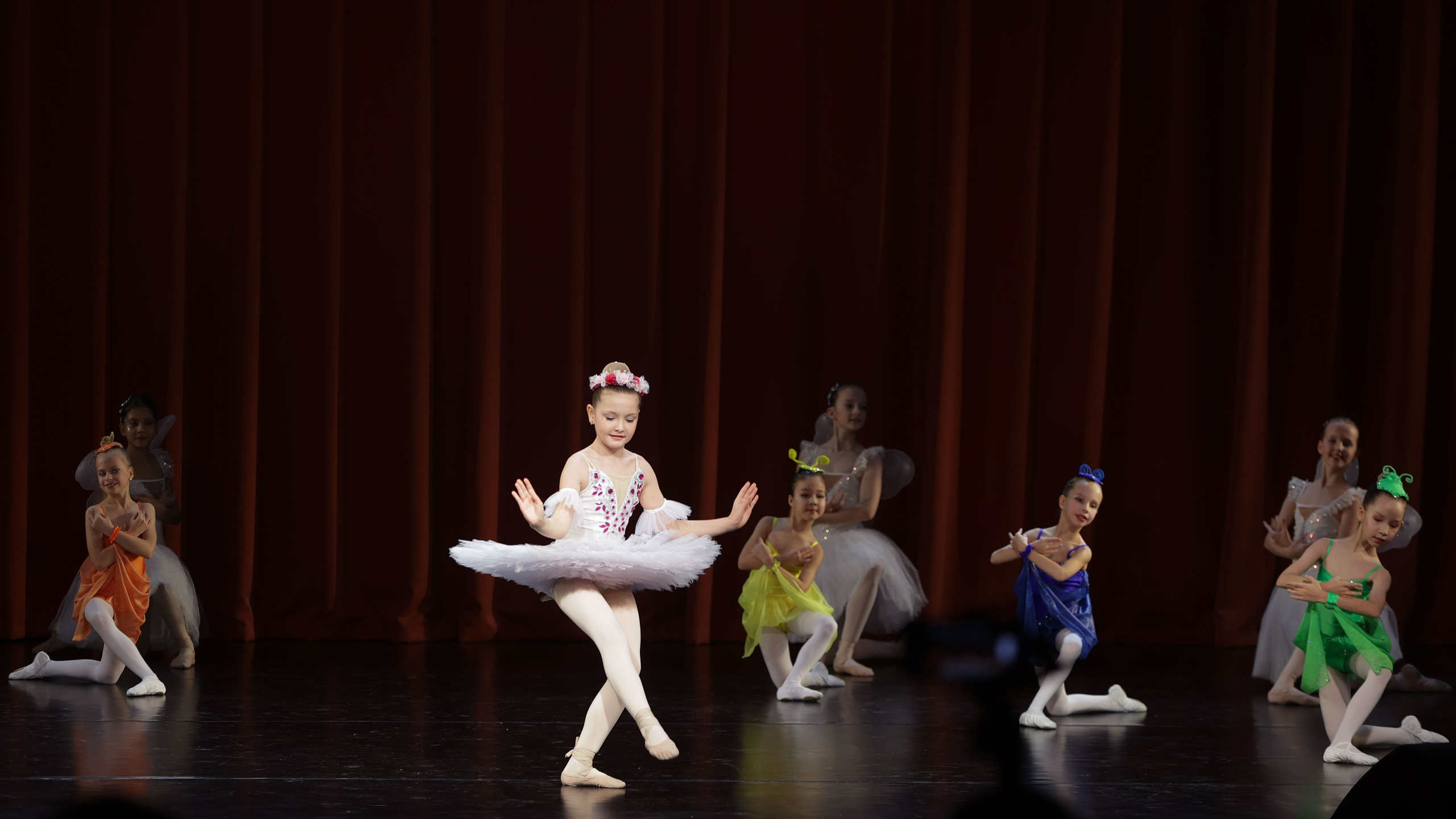 Фестиваль хореографического искусства «КУБОК ЛЕГЕНДЫ — 2025». Выпускные альбомы и школьный фотограф в Подольске, Троицке, Щербинке, Москве и Московской области