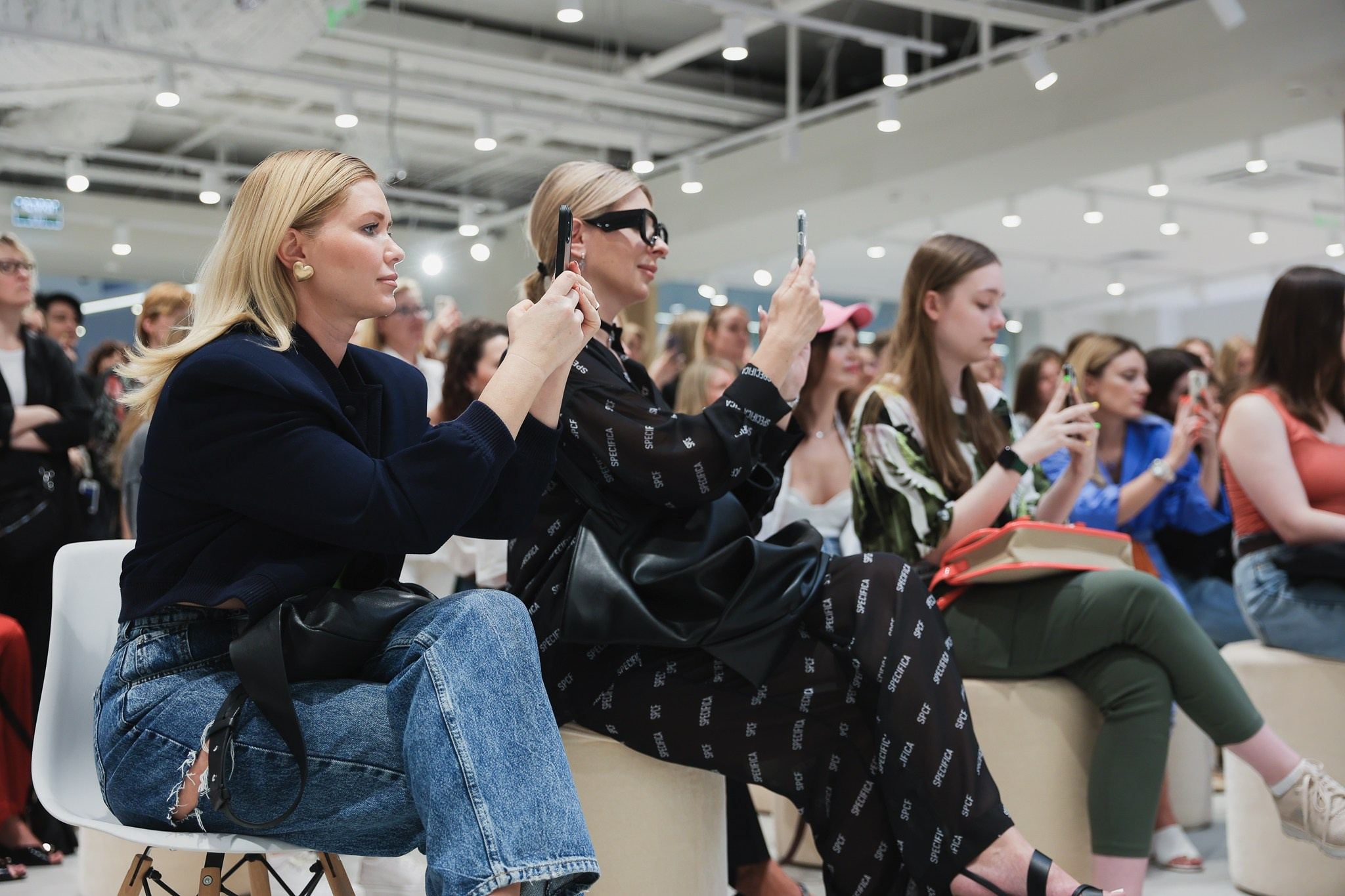 Репортажный фотограф в Минске. Профессиональный репортажный фотограф в Минске Максим Гупинец