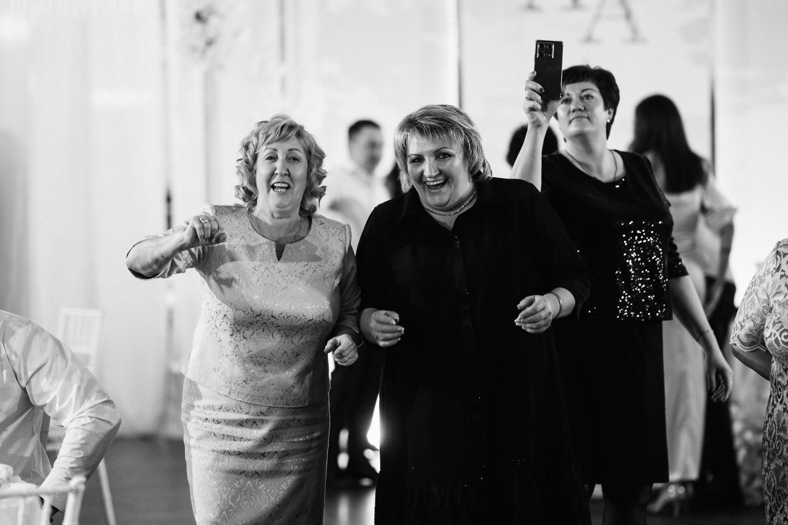 ГОСТИНИЦА АГИДЕЛЬ, ФОТОСТУДИЯ МОНОХРОМ, РЕСТОРАН ПРАВДА ХОЛЛ, ВЕДУЩИЙ АНДРЕЙ ОГНЕВ УФА