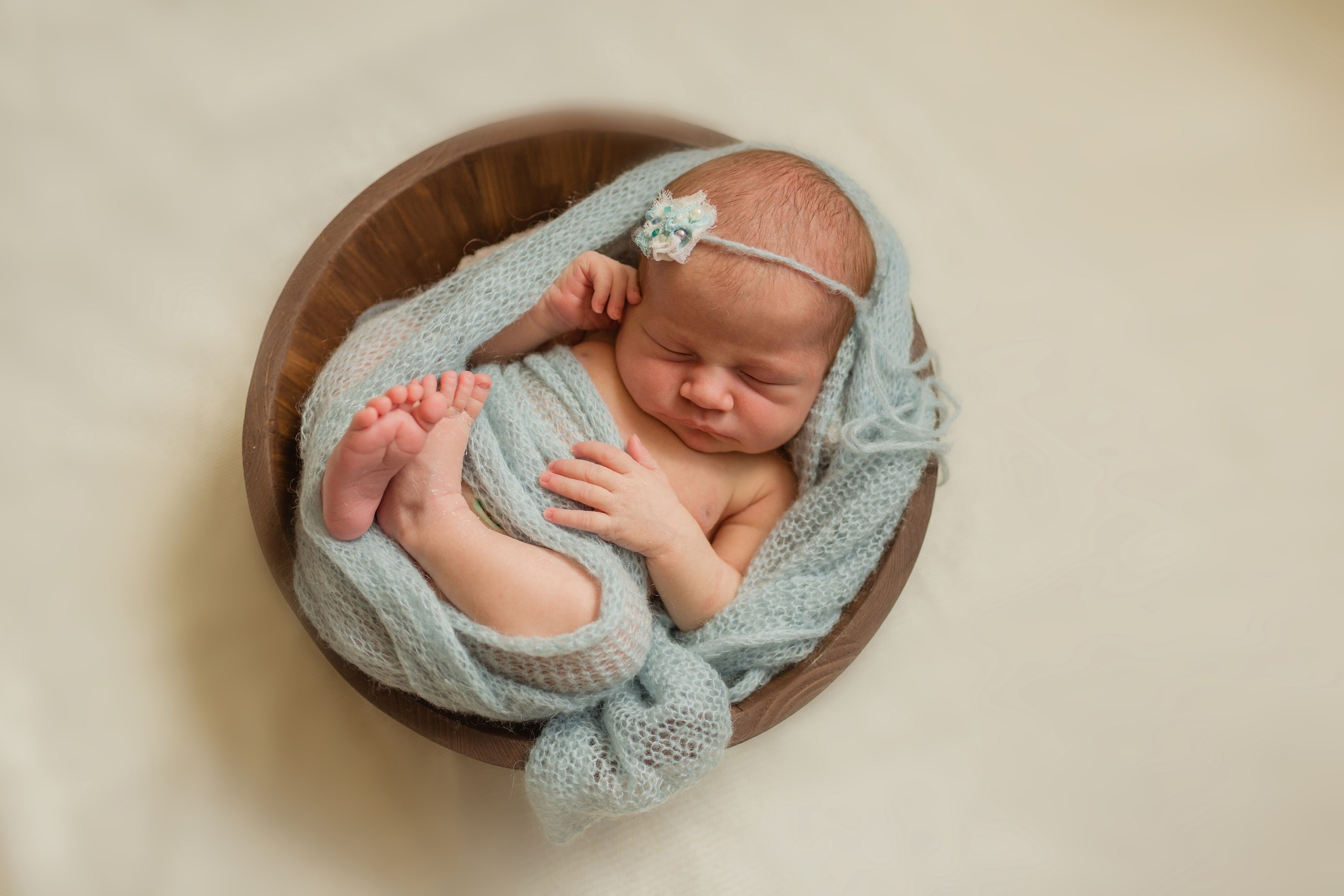 NEWBORN. Фотограф Лодейное Поле Екатерина Герасимова в Санкт-Петербурге и Лен. области