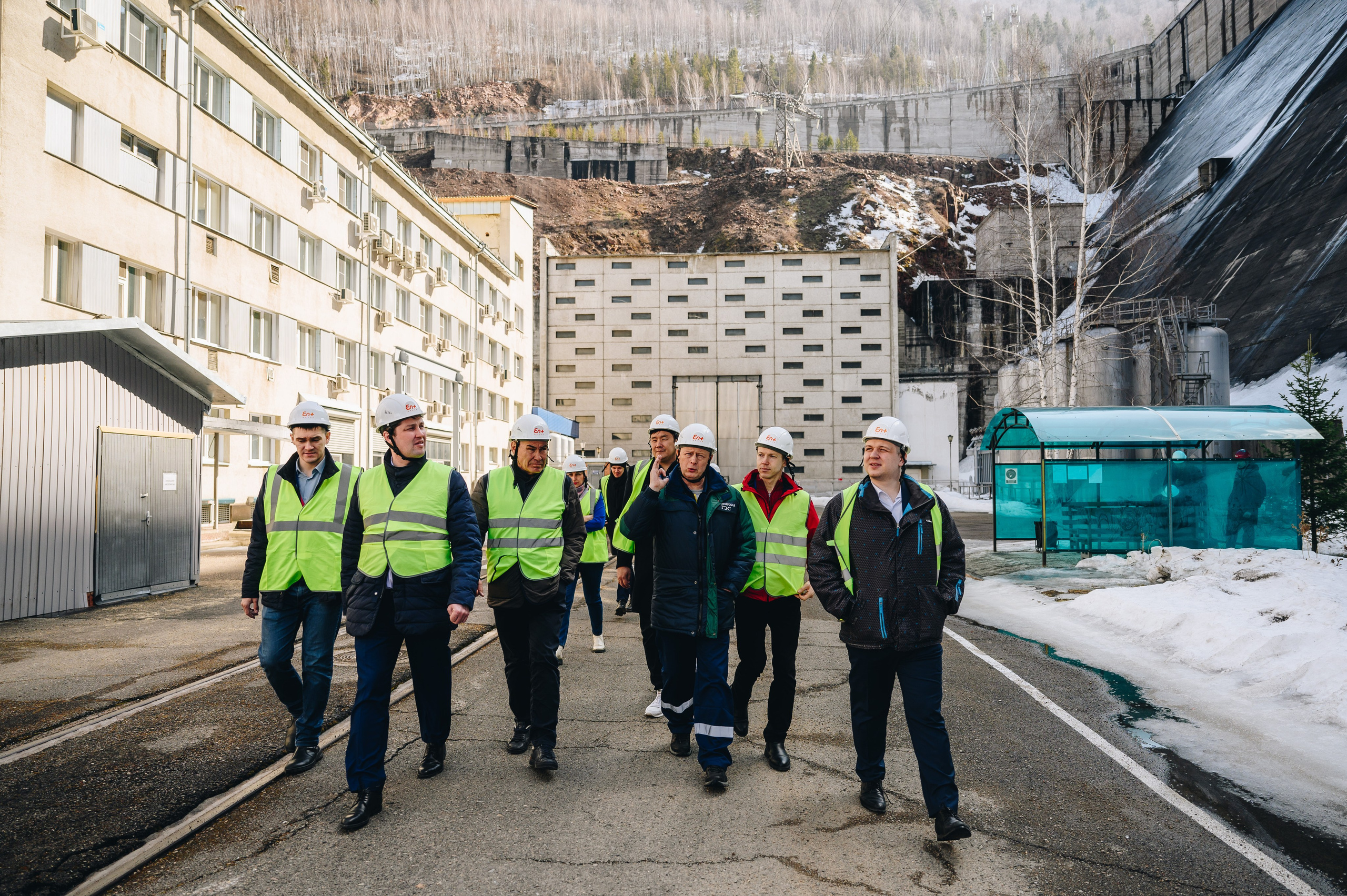 Репортажная съемка Красноярск,  фотосъемка конференций, юбилеев. Юлия Раскова — Портретный и семейный фотограф в Красноярске