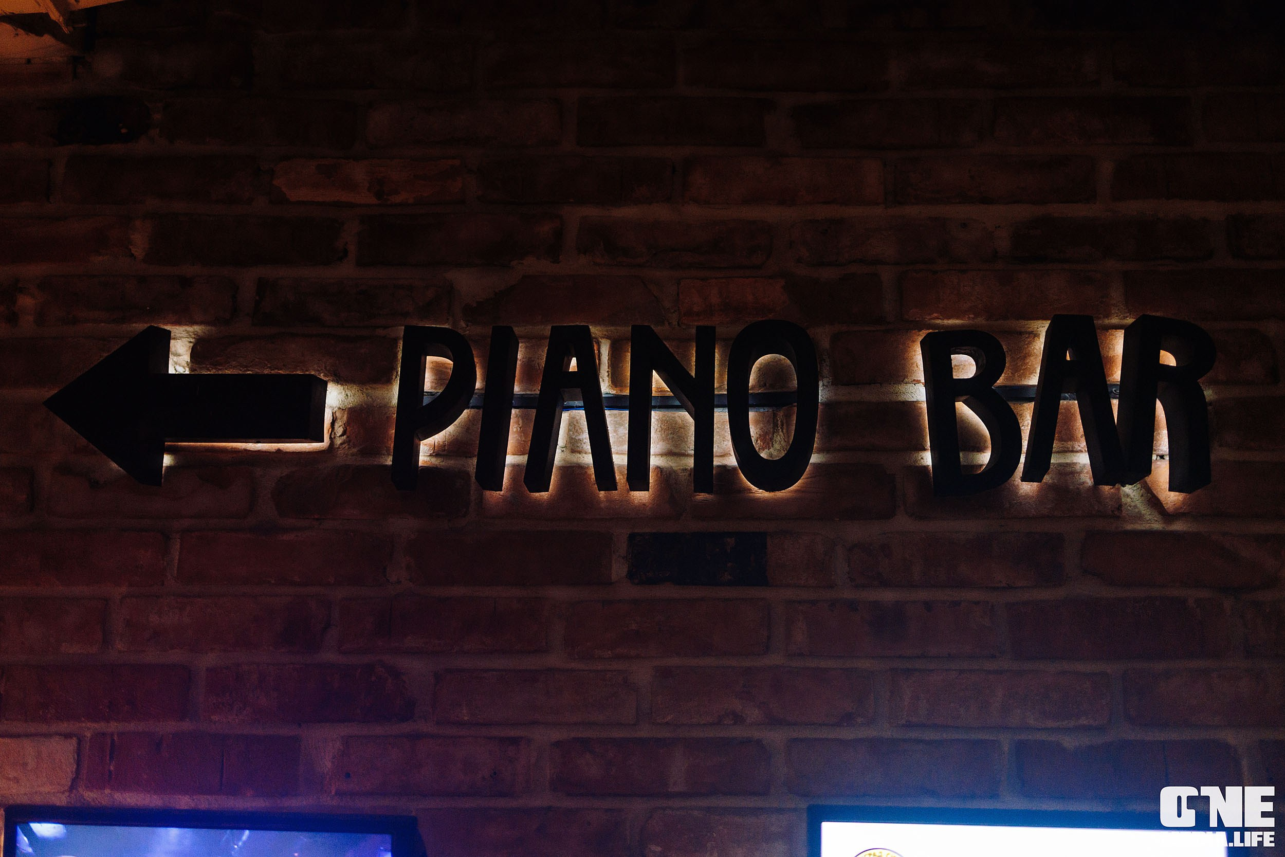 Фоторепортаж из Пиано бара. One Media Life: фоторепортажи, фотоотчеты с мероприятий и заведений