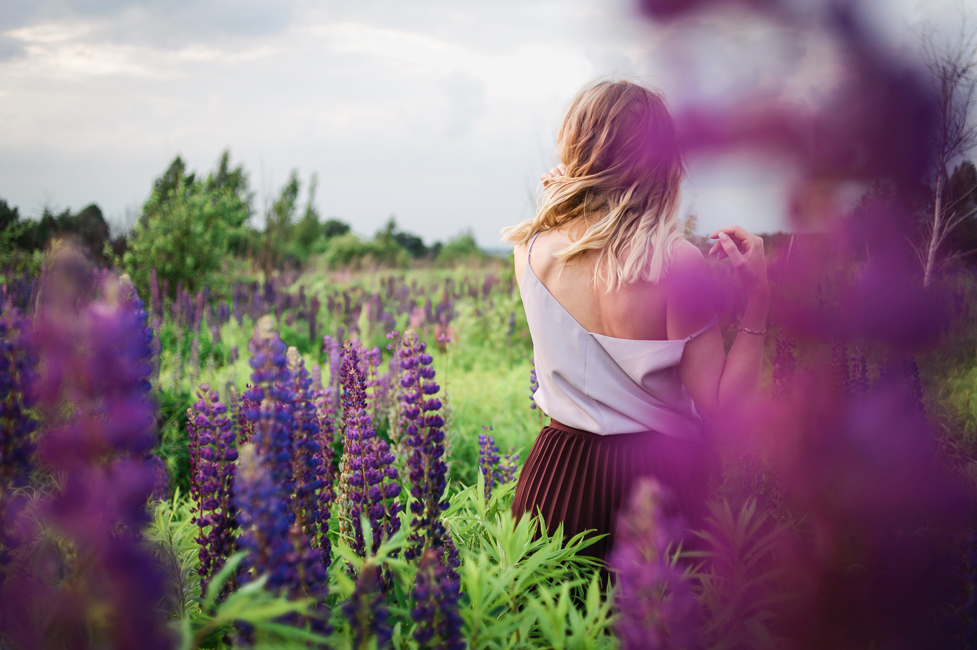 Прогулка с Алиной в цветущих полях. Семейный и женский фотограф Красноярск Екатерина Пусенкова