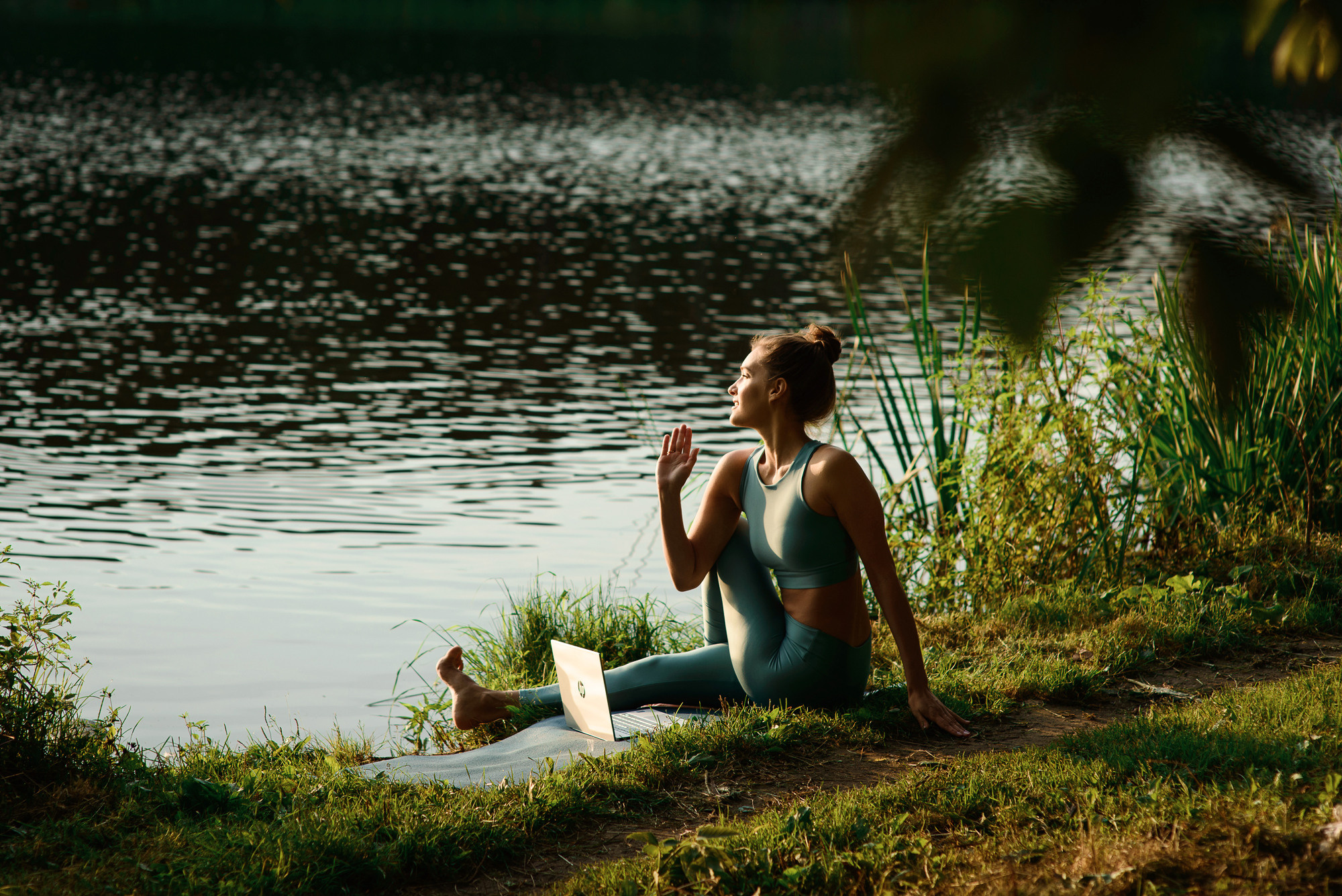 Утренняя йога-фотосессия для Эльвиры. Семейный и женский фотограф Красноярск Екатерина Пусенкова