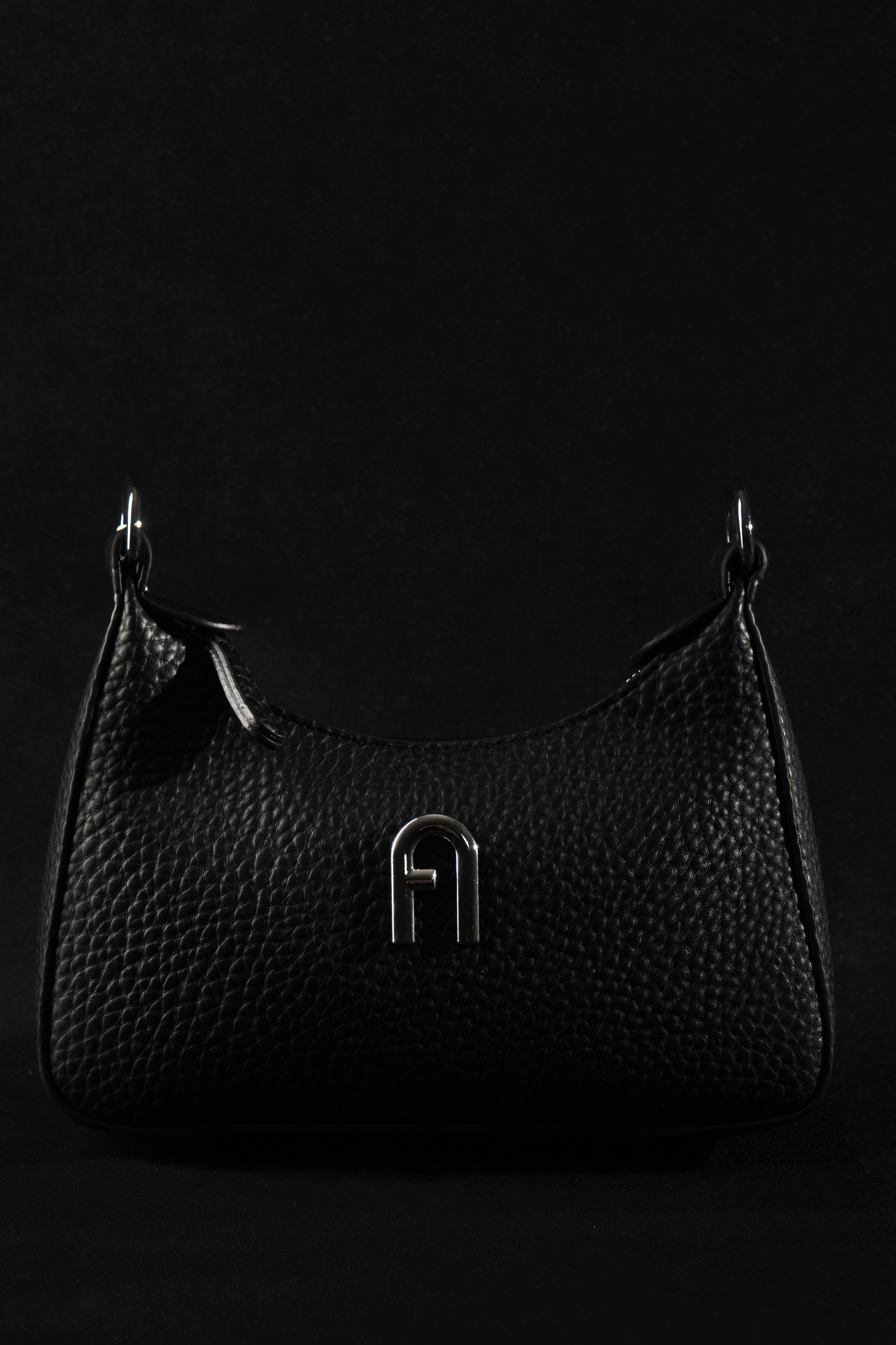 Рекламная съемка для сумок