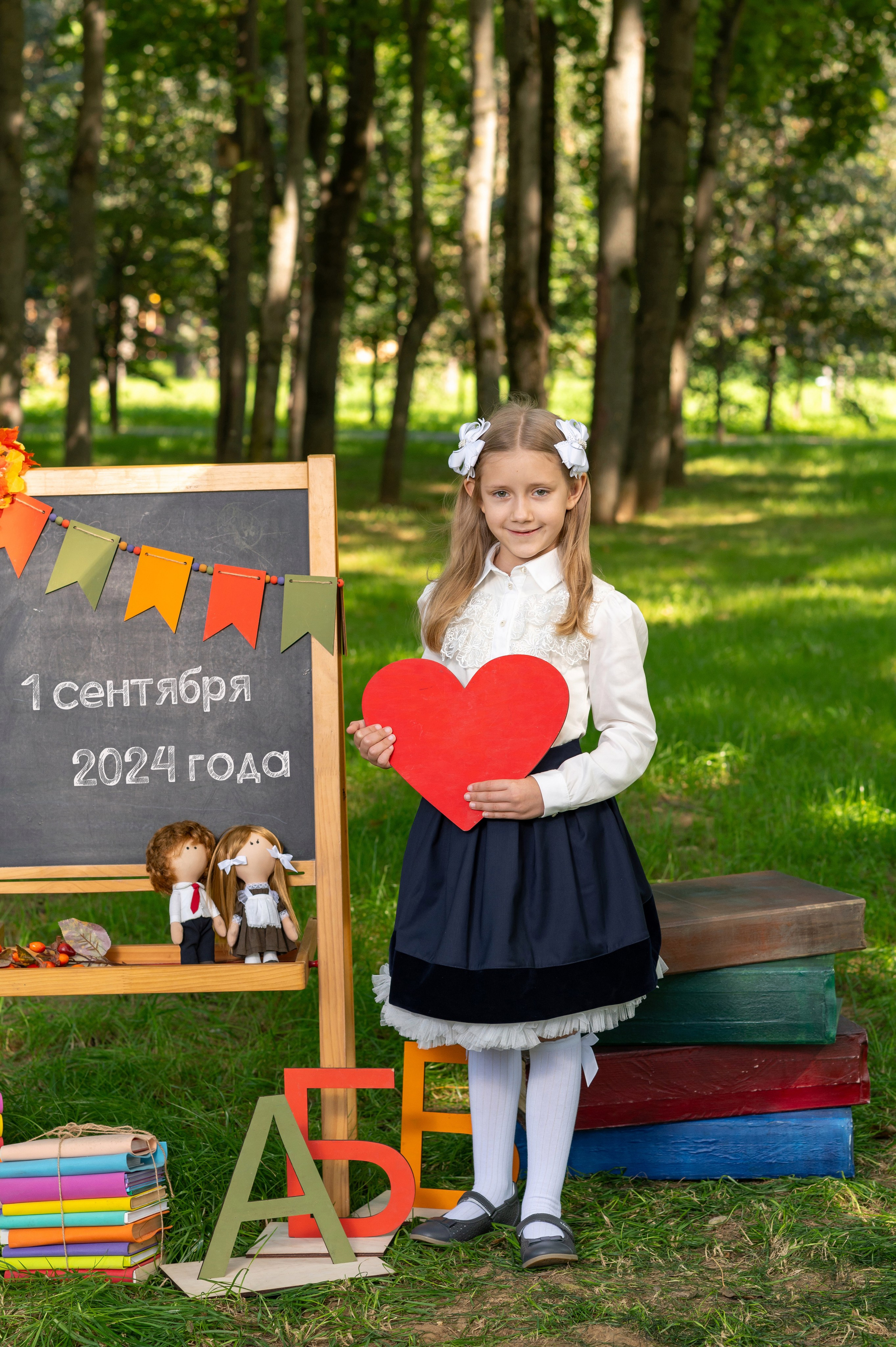 Проект «Здравствуй, школа!». Выпускные альбомы в саду и школе. Подольск. Лифарь Татьяна